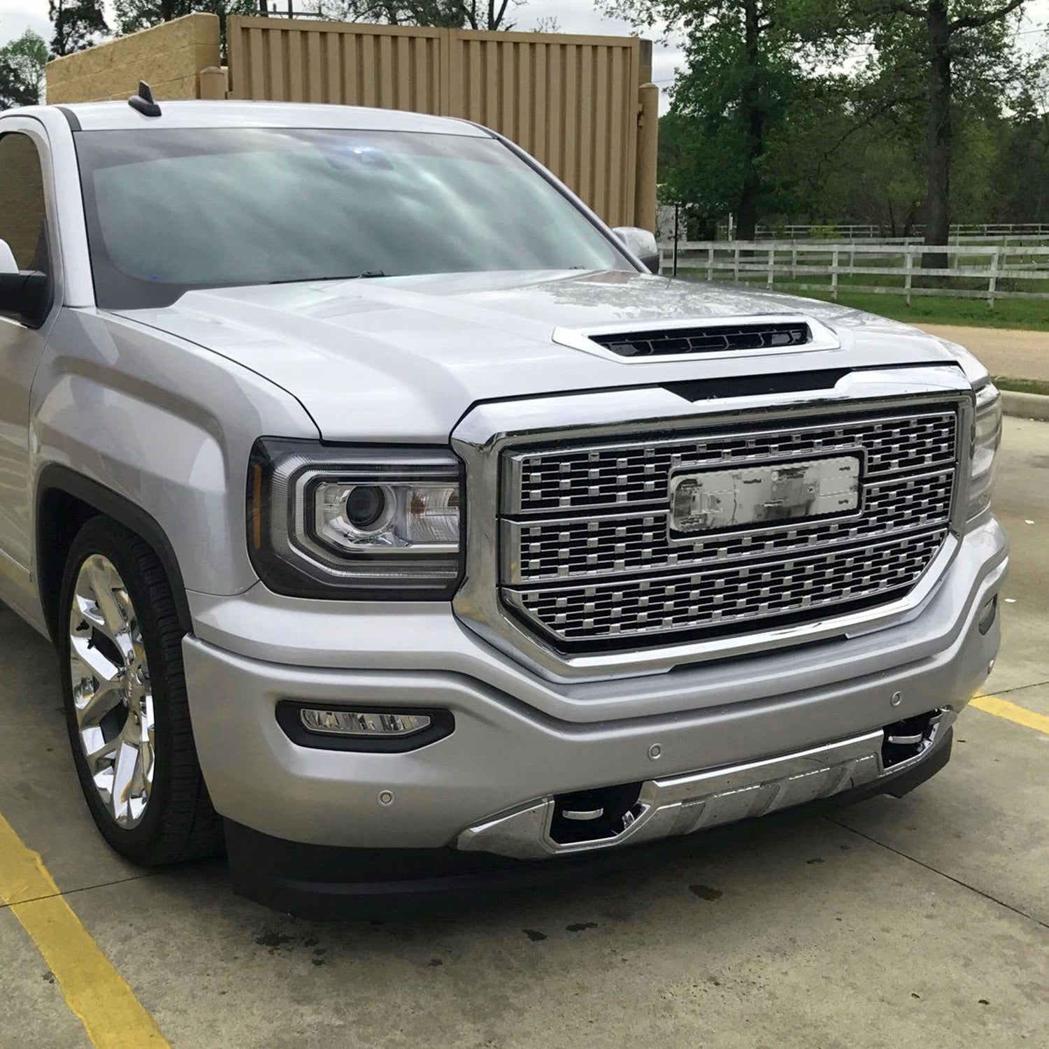 2016-2018 GMC Sierra 1500 Chrome Mesh Denali Style Hood Replacement Grille
