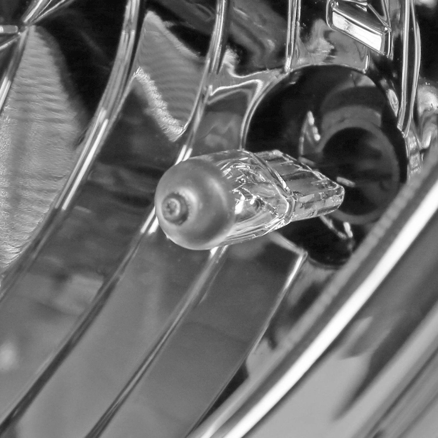 2012-2017 Hyundai Accent 12V/27W 881 Fog Lights Kit Chrome/Clear Lens