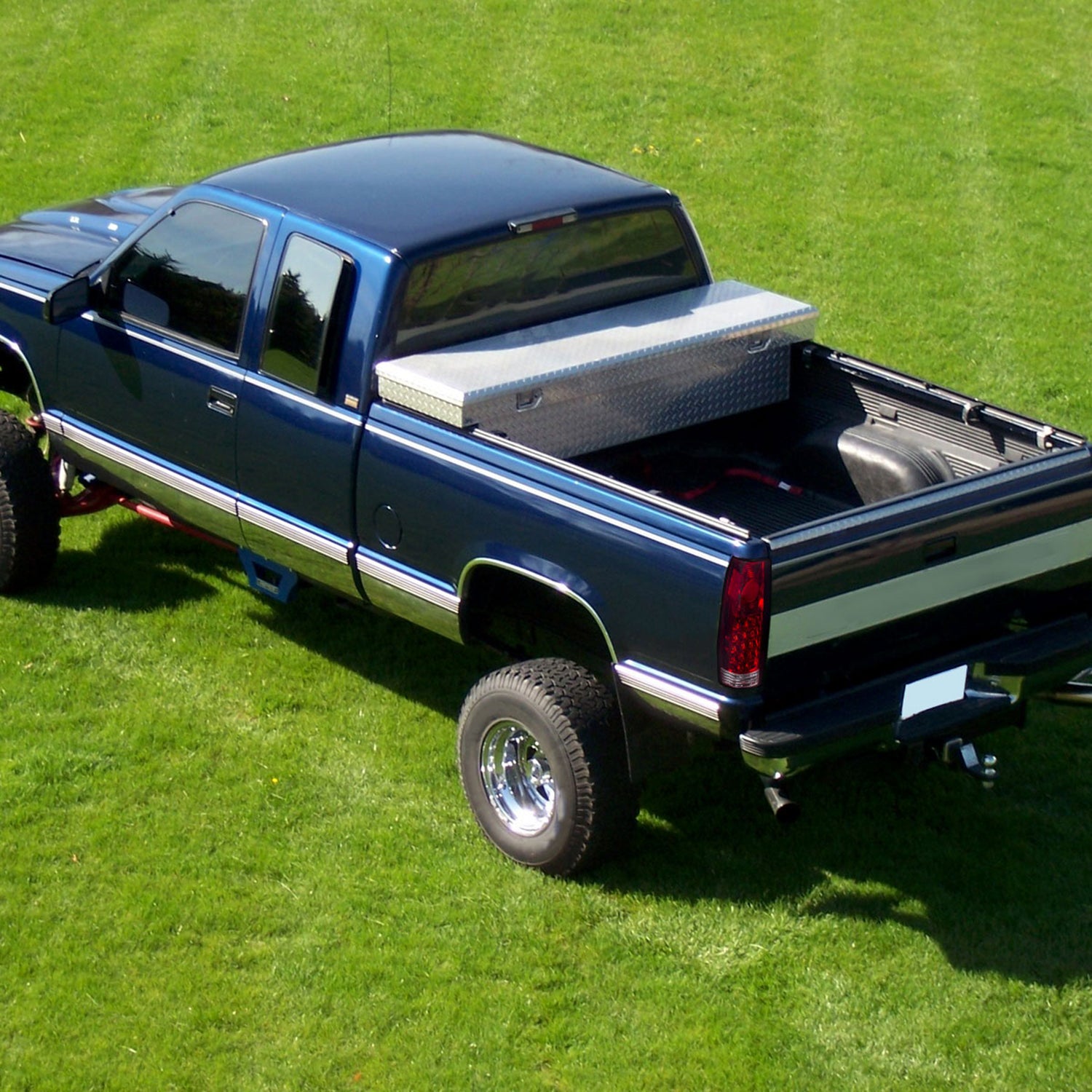 1988-2000 Chevy Silverado/Tahoe/Suburban/Sierra/Yukon Tail Lights Chrome/Red