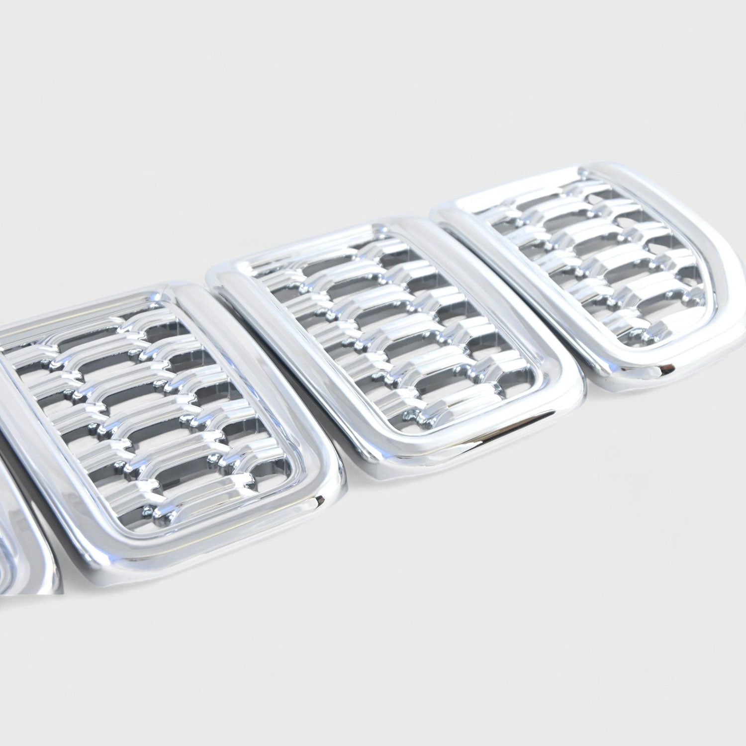 2021-2025 Jeep Grand Cherokee L Grille Overlay Chrome 8Pcs ABS Plastic