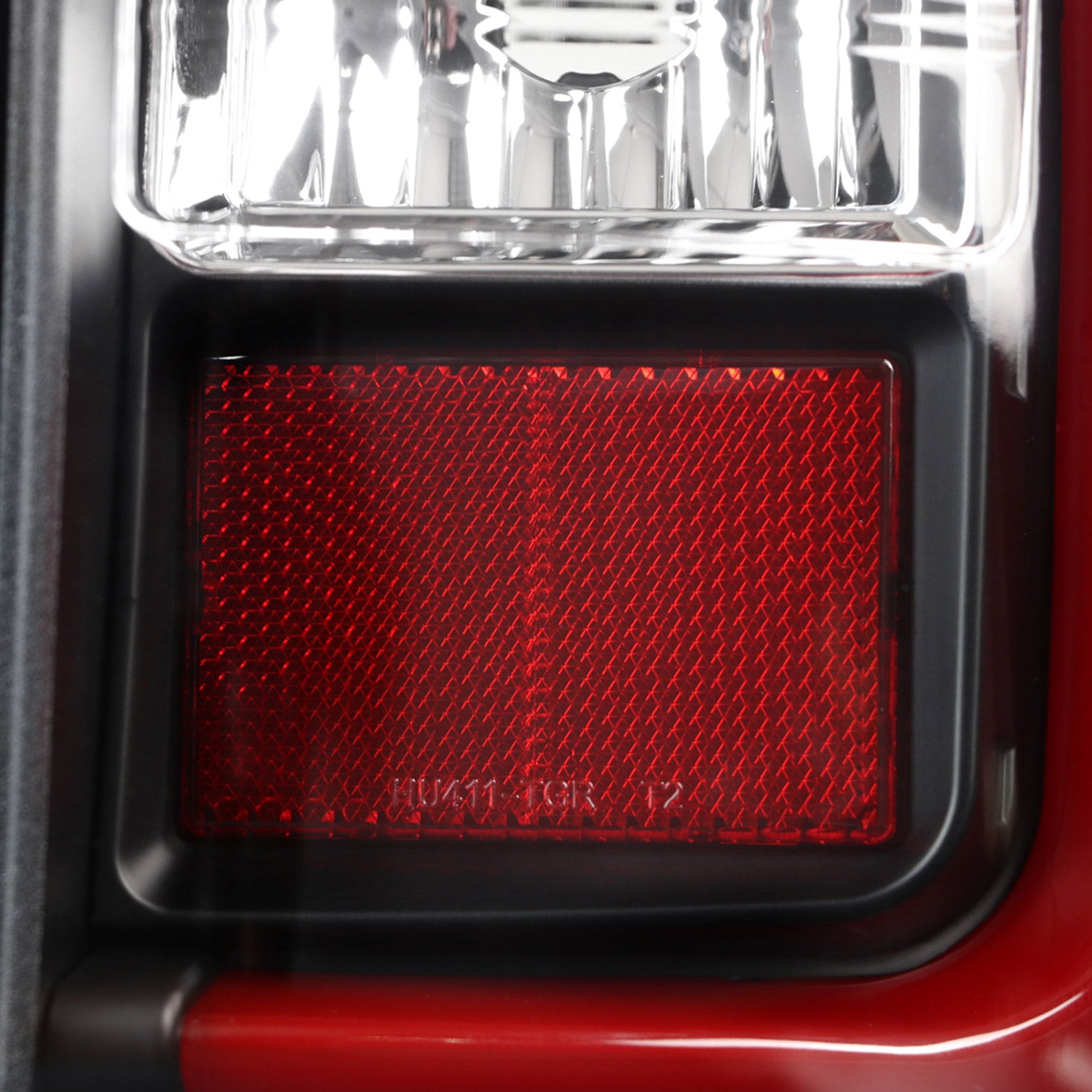 2014-2018 GMC Sierra 1500/2500HD/3500HD Red Bar LED Tail Lights Black/Clear