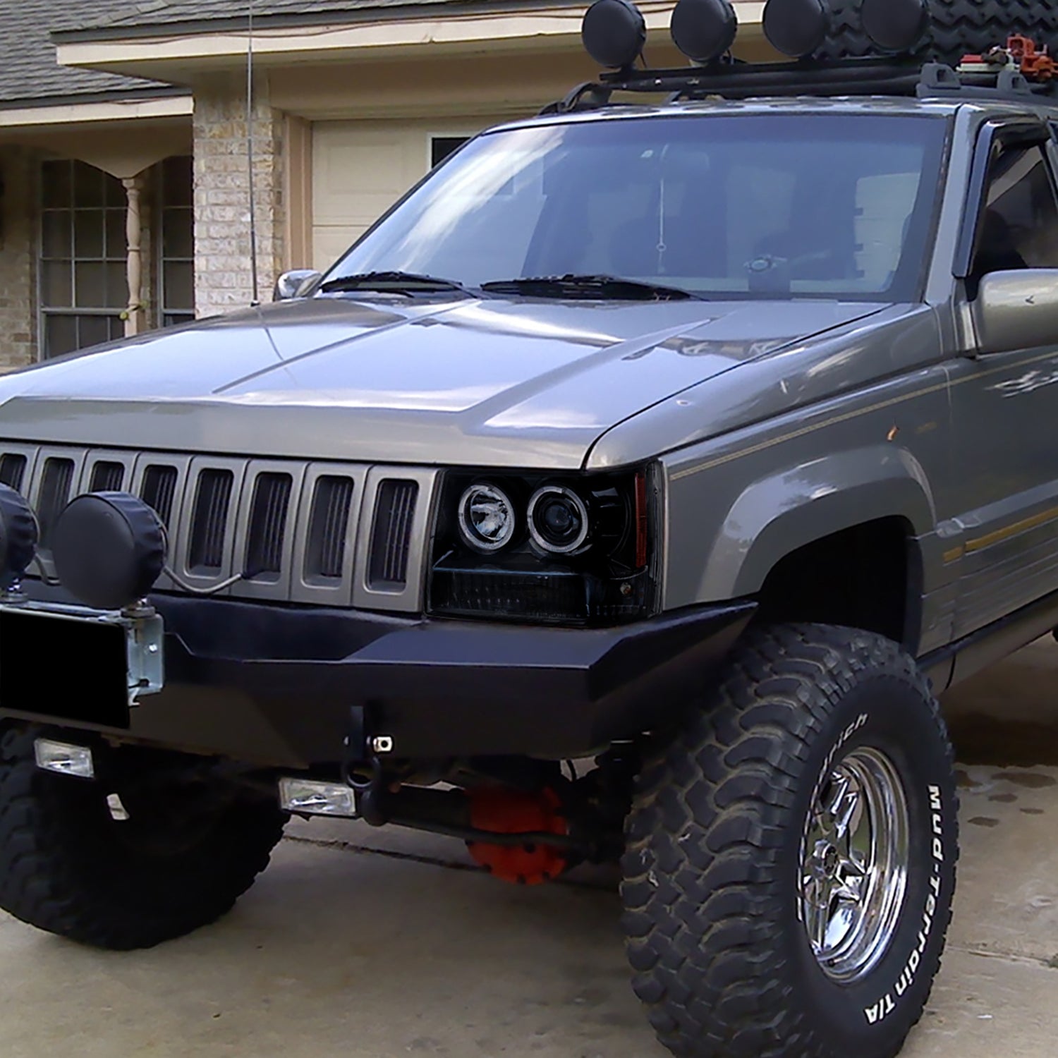 1993-1996 Jeep Grand Cherokee Dual Halo Projector Headlights Black/Smoke