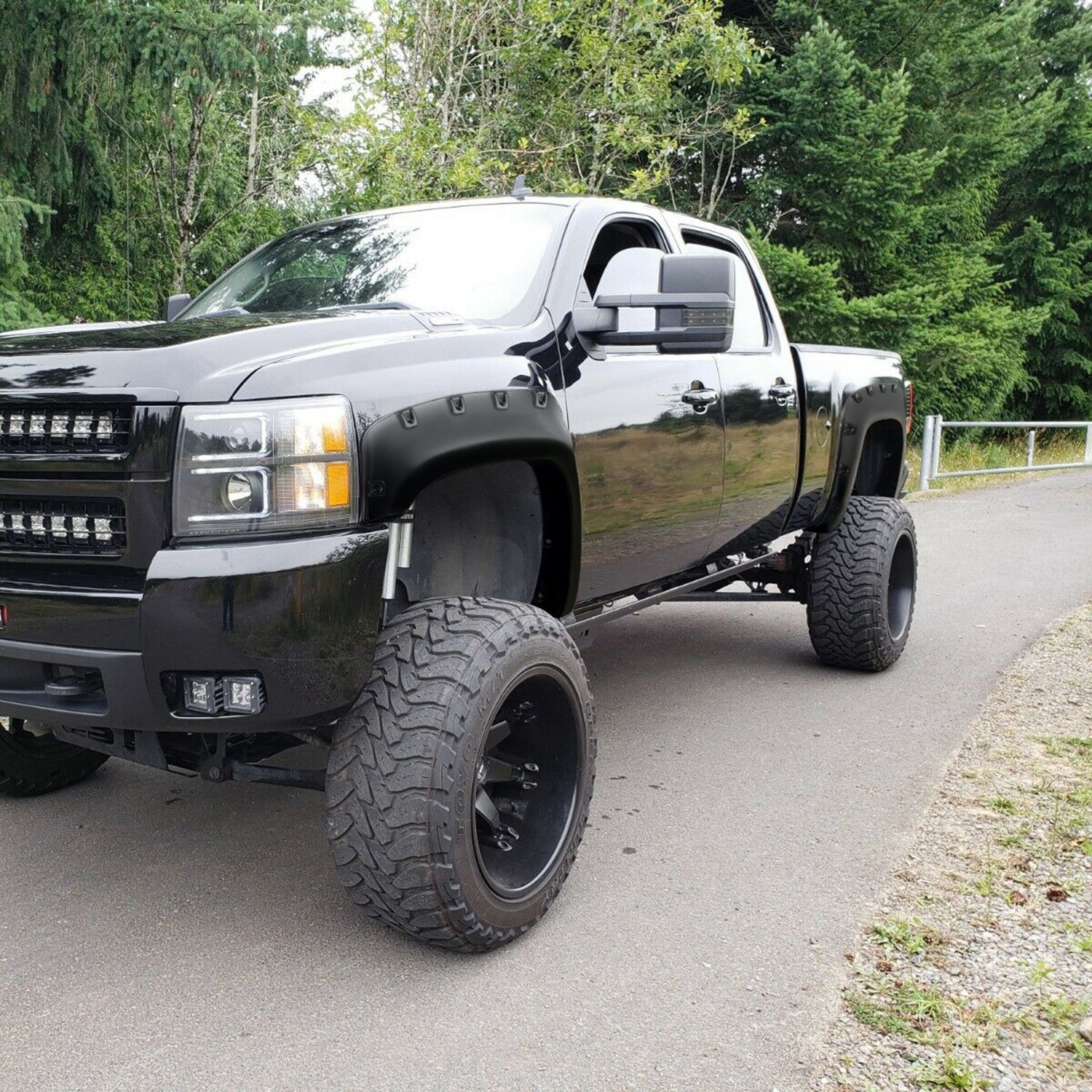 2007-2013 Chevy Silverado 1500/2500HD/3500HD Fleetside Fender Flares