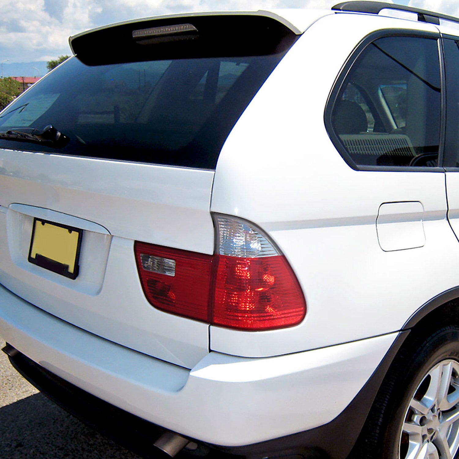 2000-2006 BMW E53 X5 Tail Lights Chrome Housing/Red Clear Lens