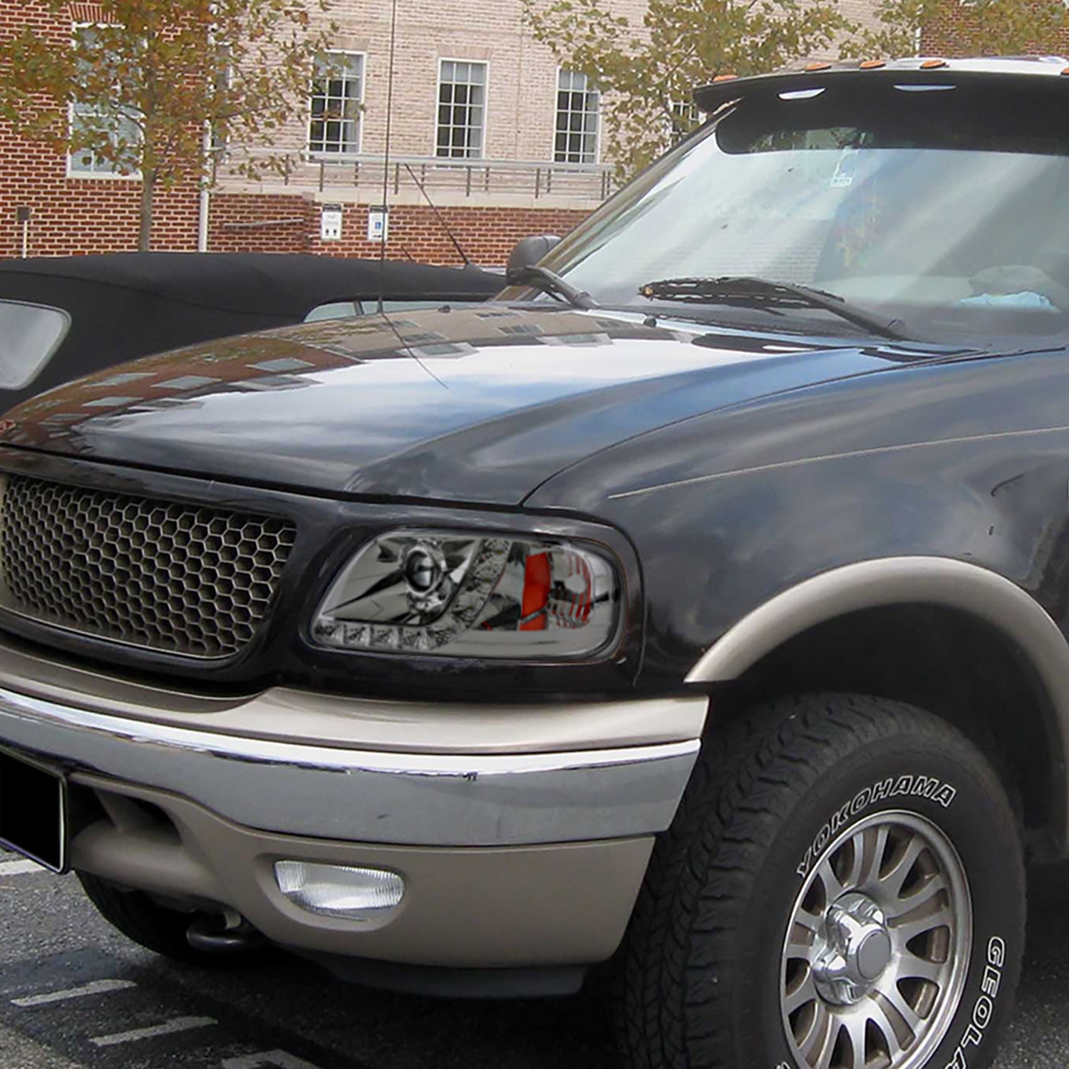 1997-2004 Ford F-150 / 1997-2002 Expedition Projector Headlights SMD LED Smoke