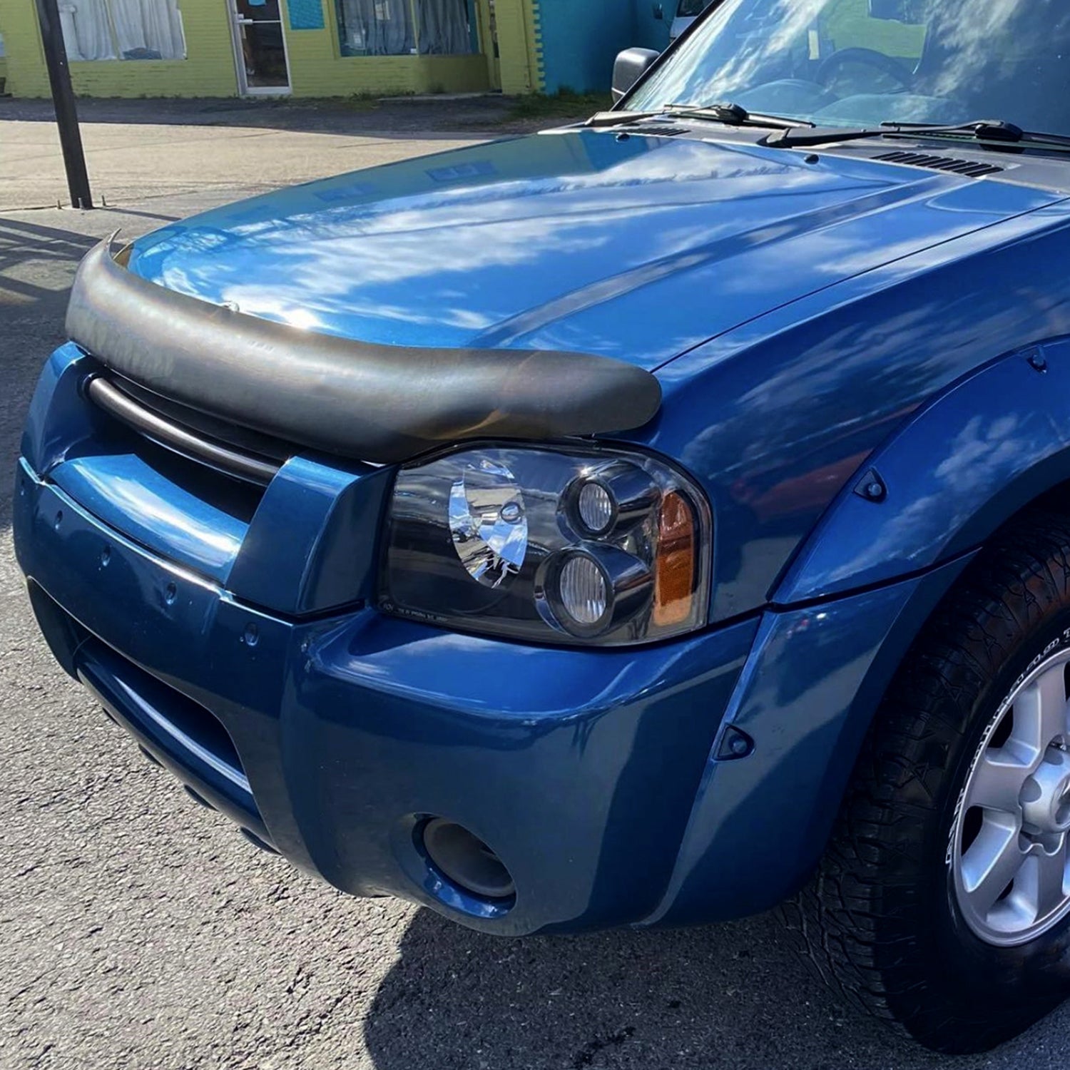 2001-2004 Nissan Frontier XE Factory Style Headlights Matte Black/Clear Lens