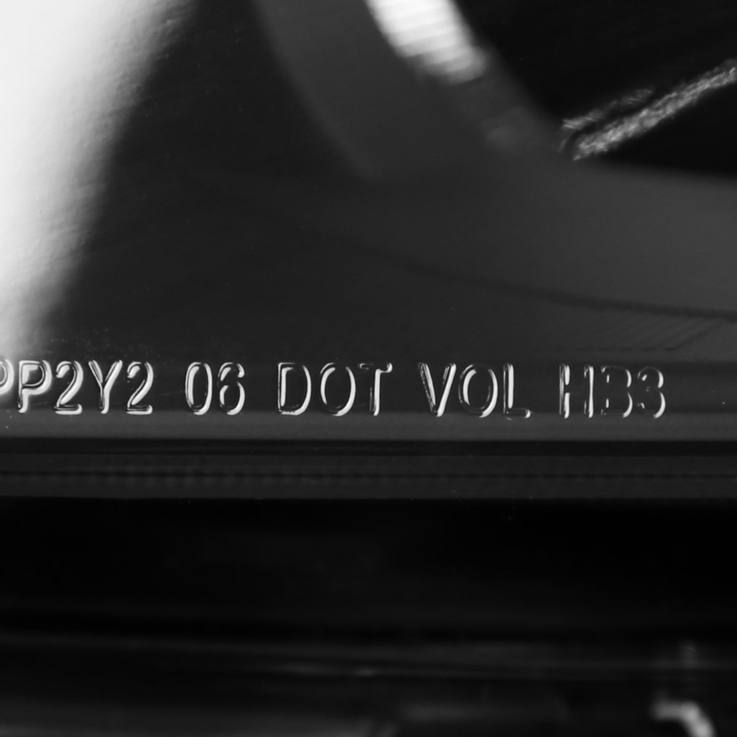 2010-2014 Subaru Legacy/Outback Projector Headlights Matte Black/Clear Lens