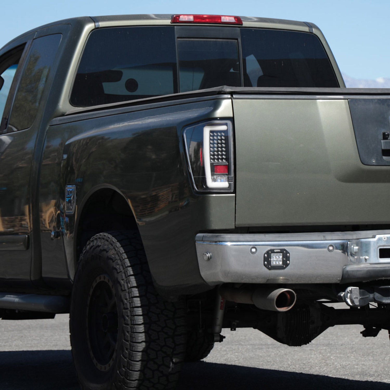 2004-2015 Nissan Titan LED Tail Lights with White LED Tube Matte Black/Clear