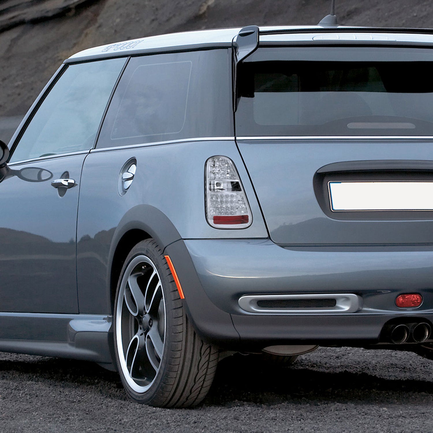 2005-2006 Mini Cooper S LED Tail Lights Chrome Housing/Clear Lens