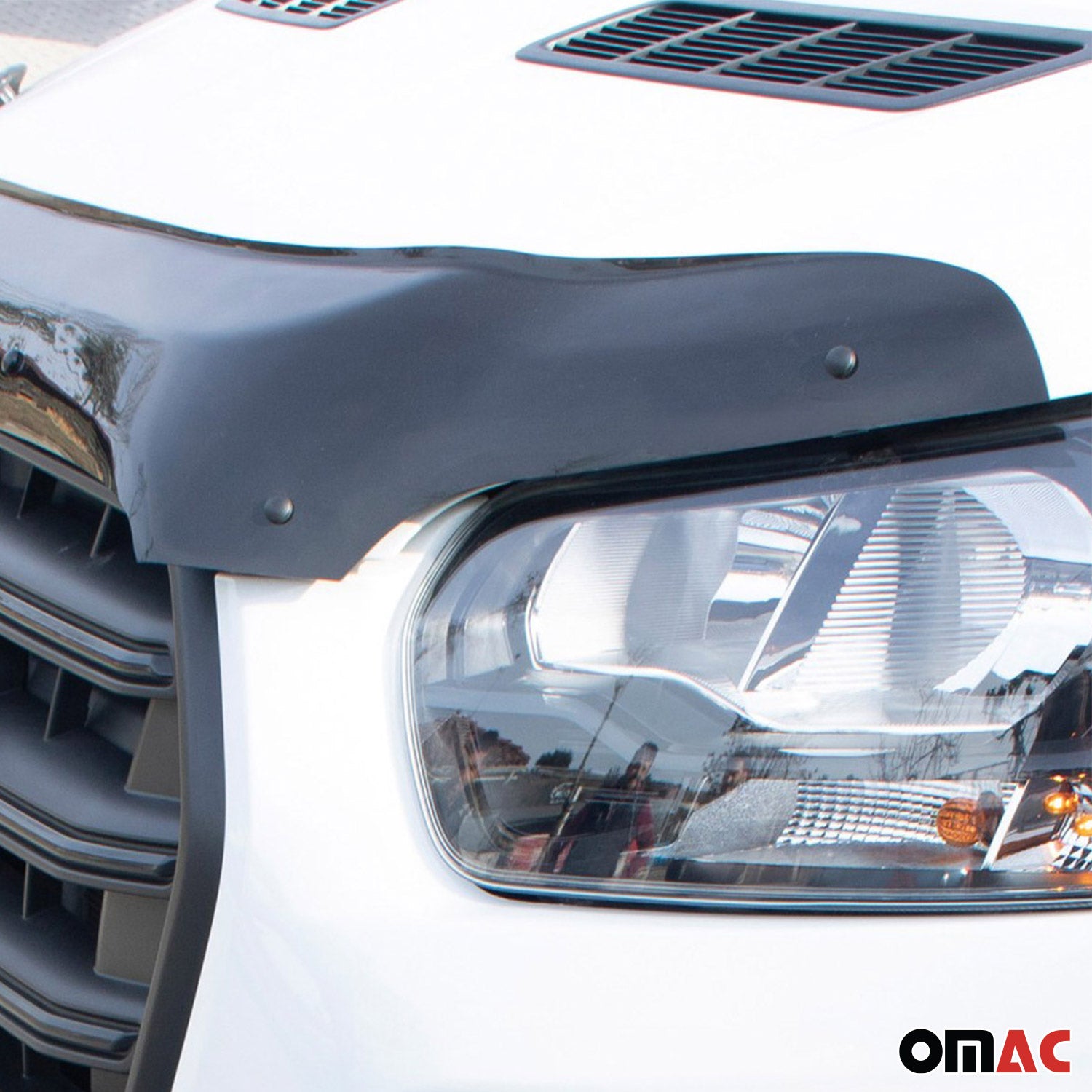 2015-2019 Ford Transit 150/250/350/350HD PRE-FL Front Bug Shield Hood 1 Pc Smoke