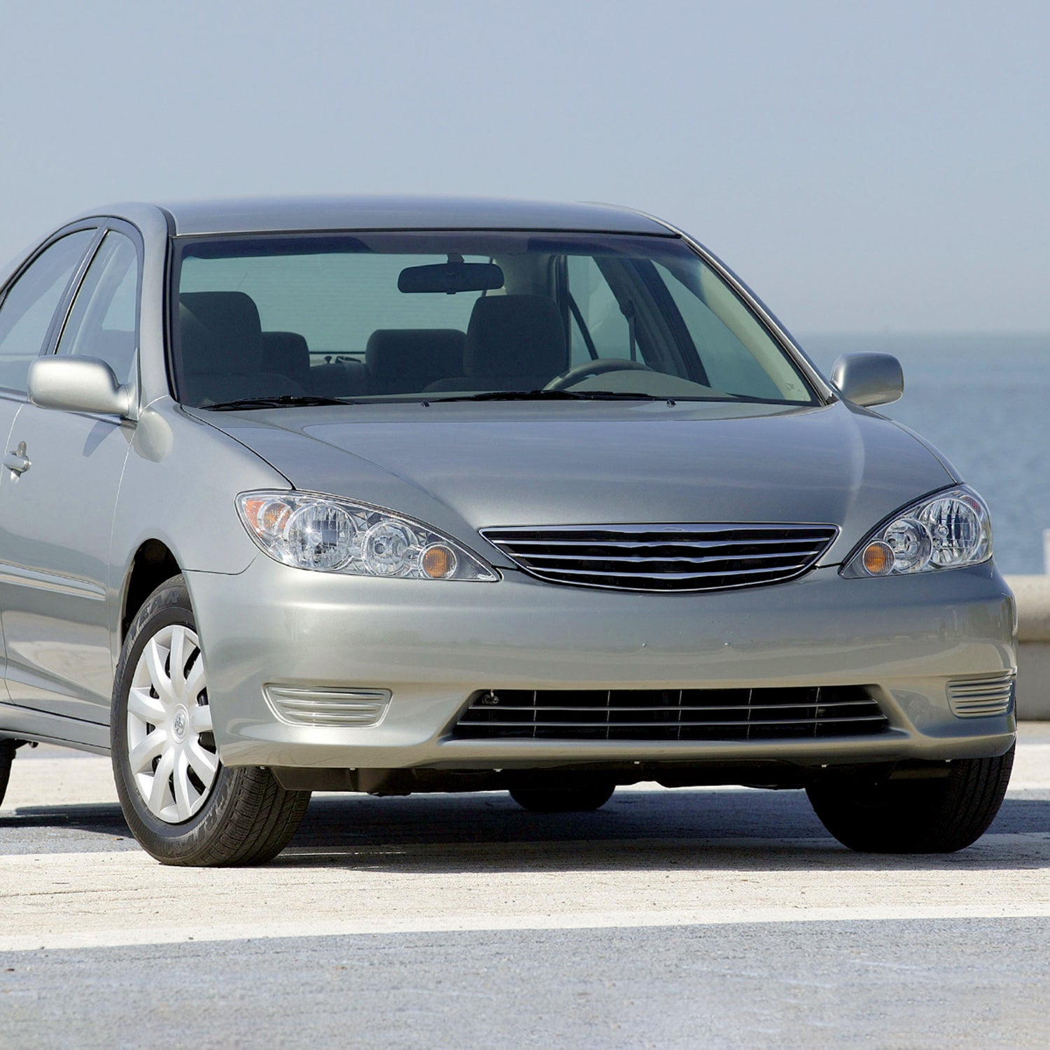 2005-2006 Toyota Camry Factory Crystal Headlights Amber Reflector Chrome/Clear