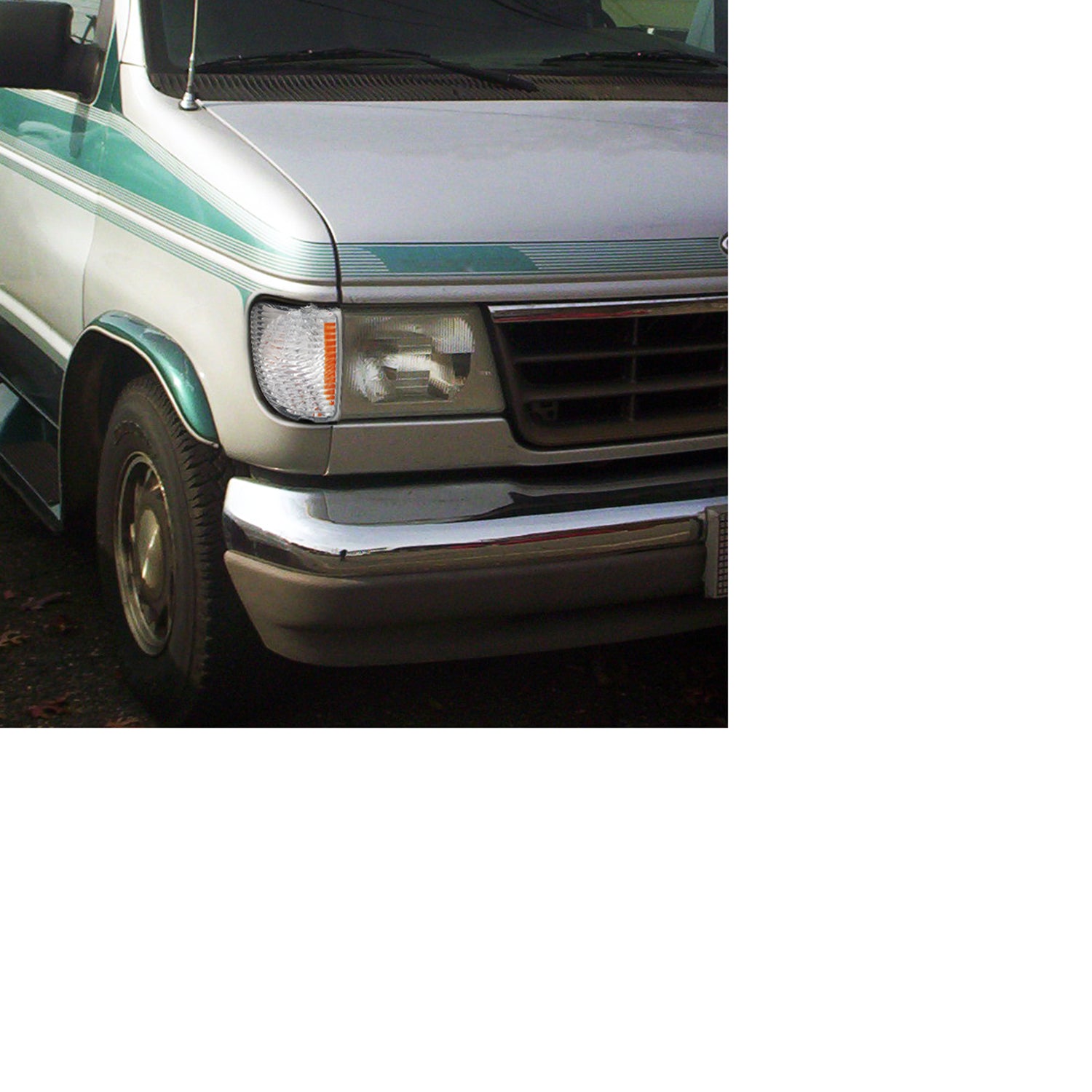 1992-2007 Ford E-Series Econoline Corner Lights Amber Reflectors Chrome/Clear