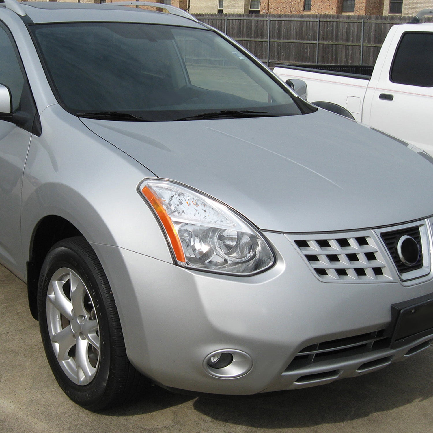 2008-2013 Nissan Rogue/ Rogue Select Headlight Amber Reflector Passenger Side