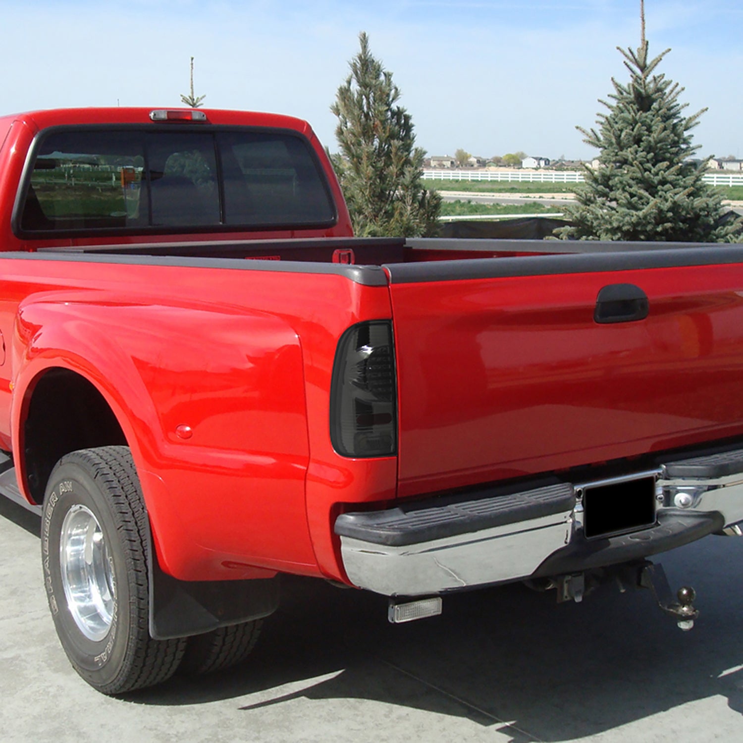 1997-2007 Ford F-150/F-250/350/450/550 V2 LED Tail Lights - RS Chrome/Smoke