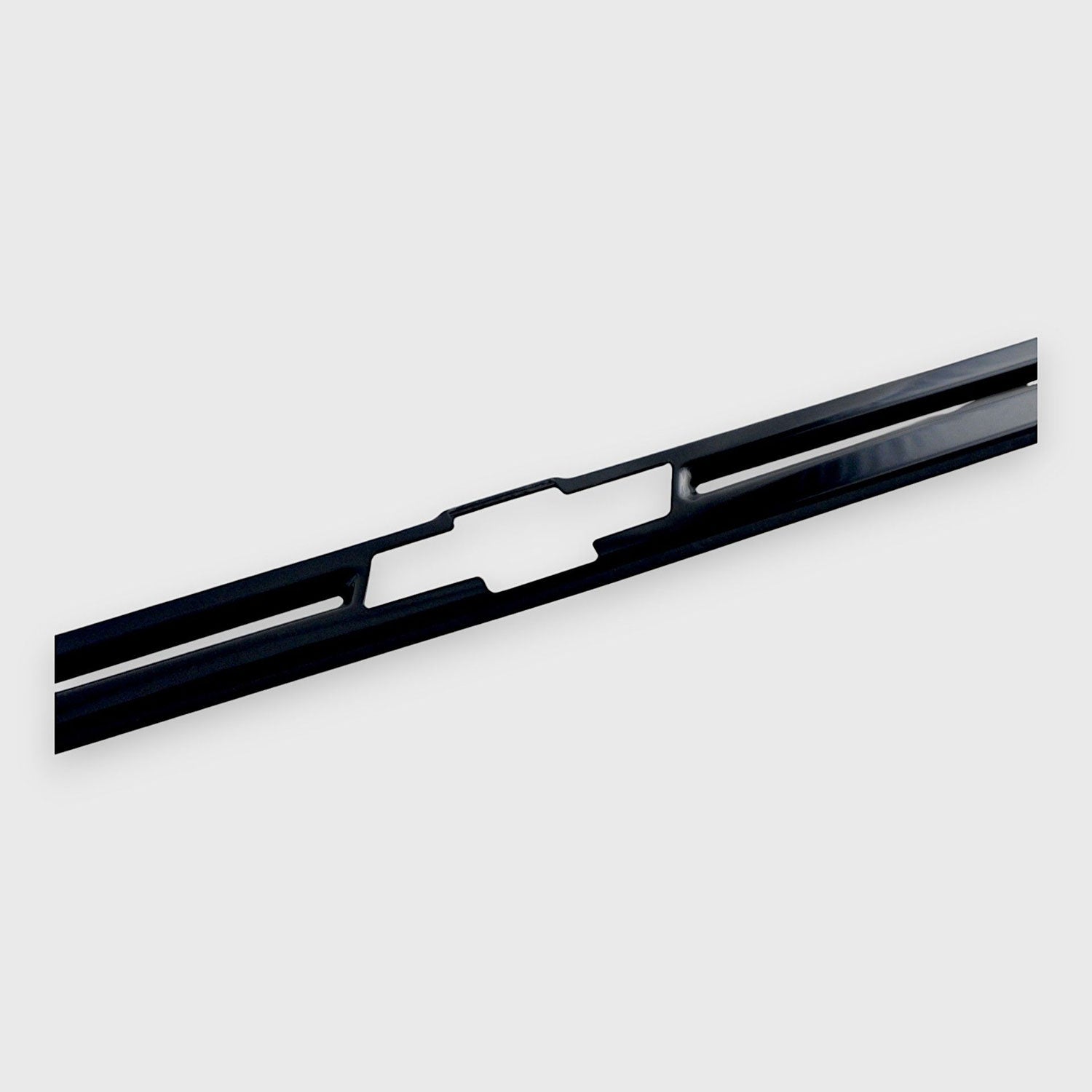 2021-2024 Chevrolet Suburban / Tahoe Tailgate Molding Gloss Black 1Pcs ABS Plastic