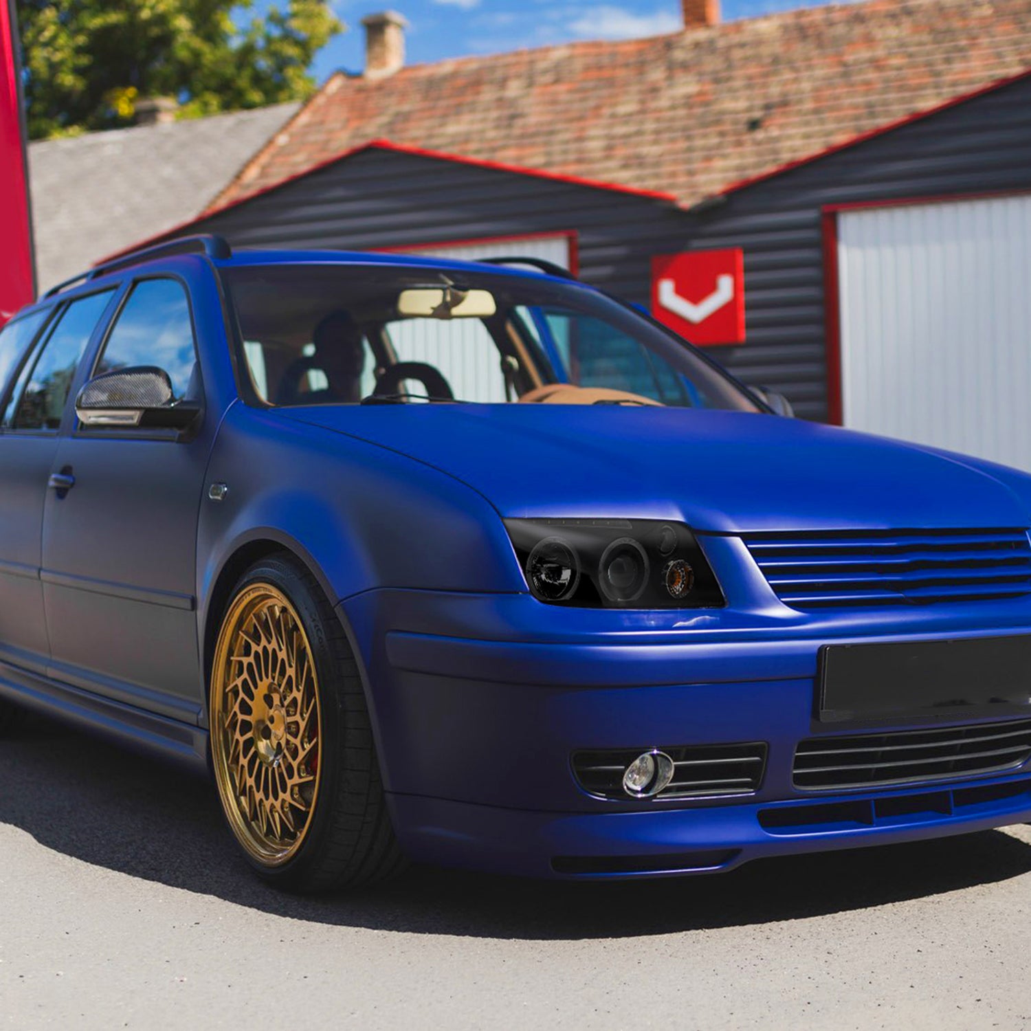 1999-2005 VW Jetta/Bora Mk4 Dual Halo Projector Headlights LED Light Smoke