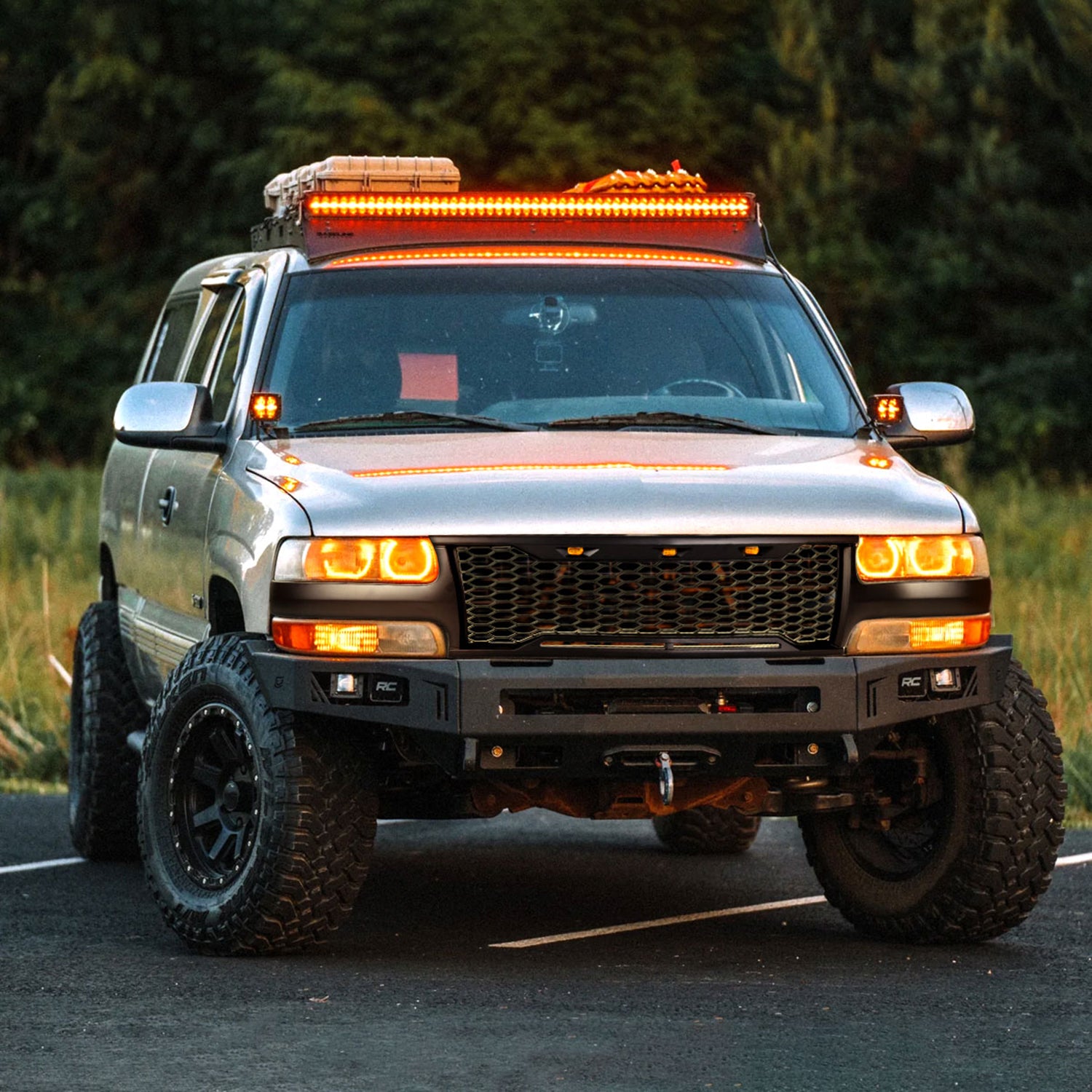 1999-2002 Chevy Silverado 1500 00-2006 Tahoe Suburban Mesh Grille & LED Lamps