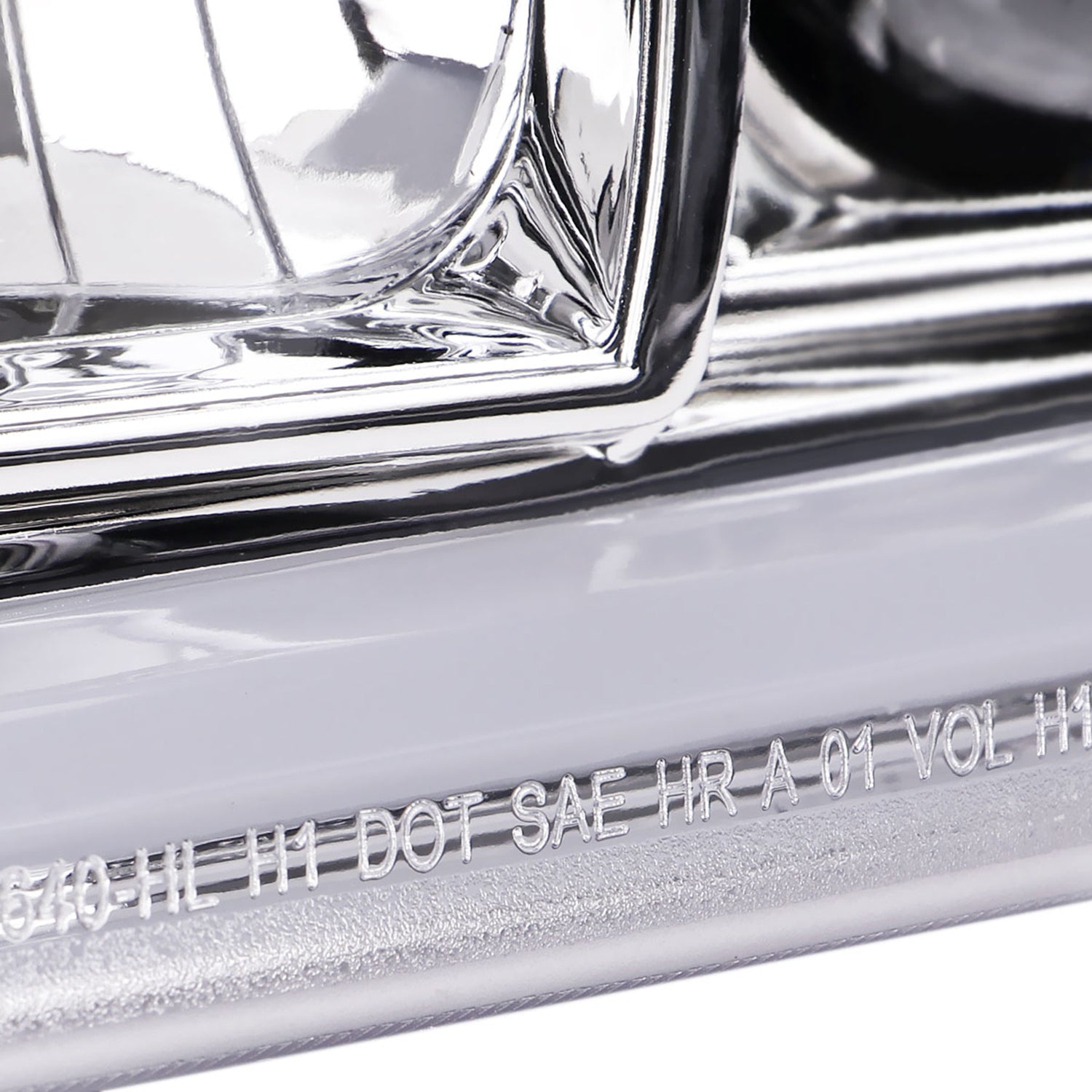 2000-2006 GMC Sierra/Denali/Yukon LED Strip Projector Headlights Chrome/Clear