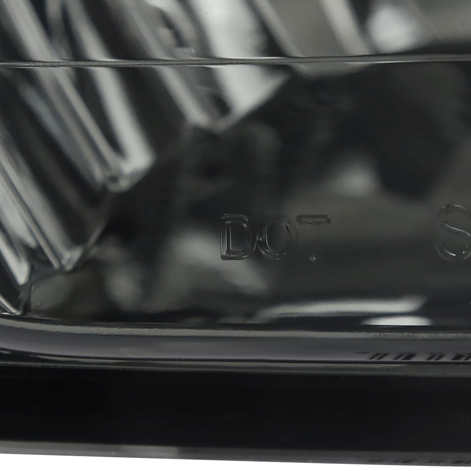 2009-2012 Dodge RAM 1500 / 2010-2018 RAM 2500 3500 H10 Fog Lights Chrome/Smoke