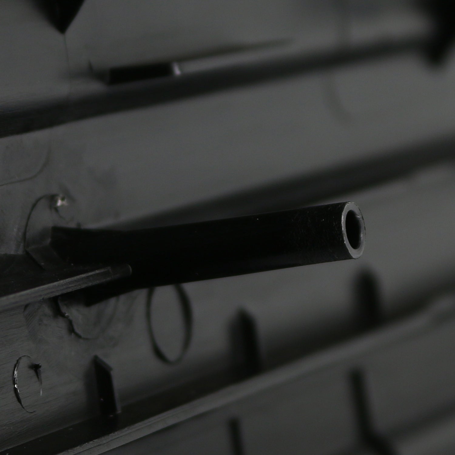 2009-2014 Ford F-150 Styleside Black Trunk Tailgate Cap Top Protector Cover