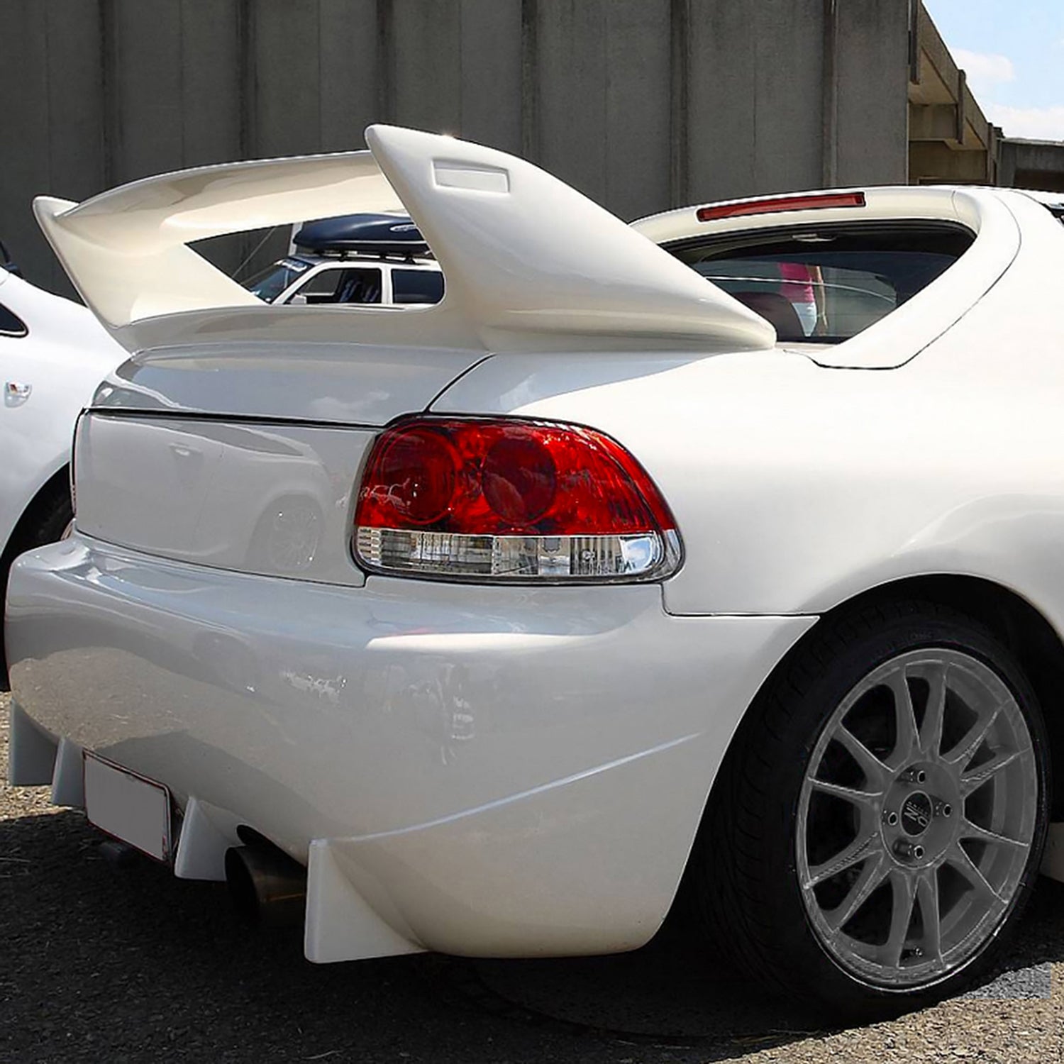 1993-1997 Honda Del Sol Tail Lights Chrome Housing/Red Clear Lens