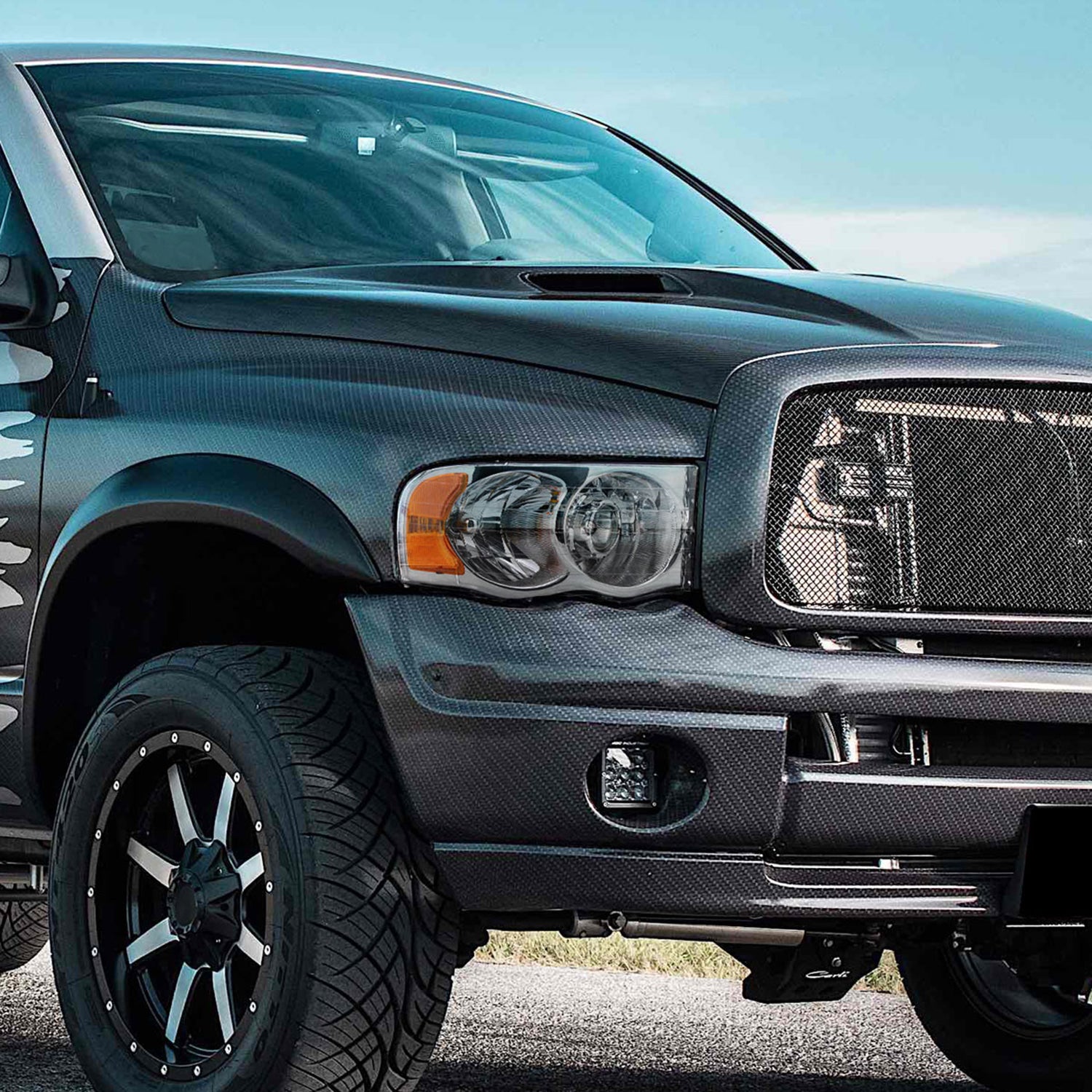 2002-2005 Dodge RAM 1500/ RAM 2500 3500 Headlights Amber Reflectors Chrome