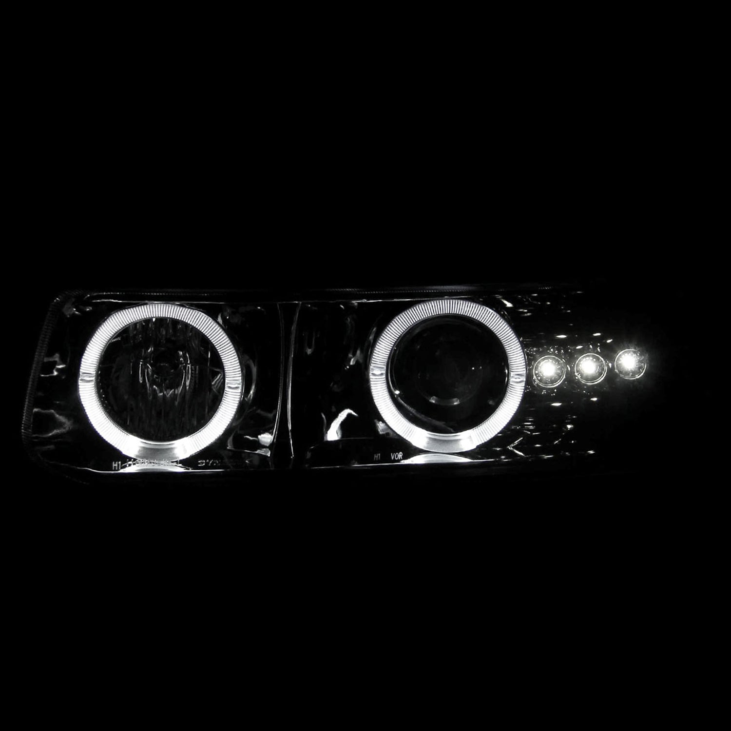 1999-2002 Chevy Silverado/ 00-2006 Tahoe Suburban Dual Halo Headlights Smoke