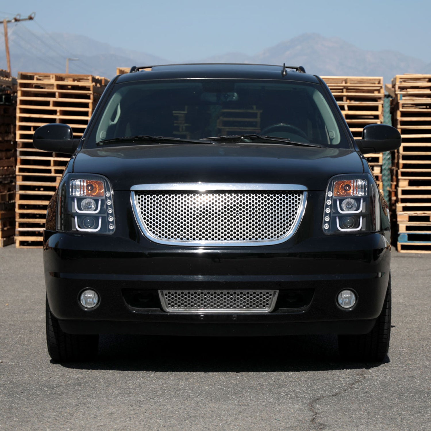 2007-2014 GMC Yukon/Yukon XL 1500/2500 LED U-Bar Projector Headlights Black