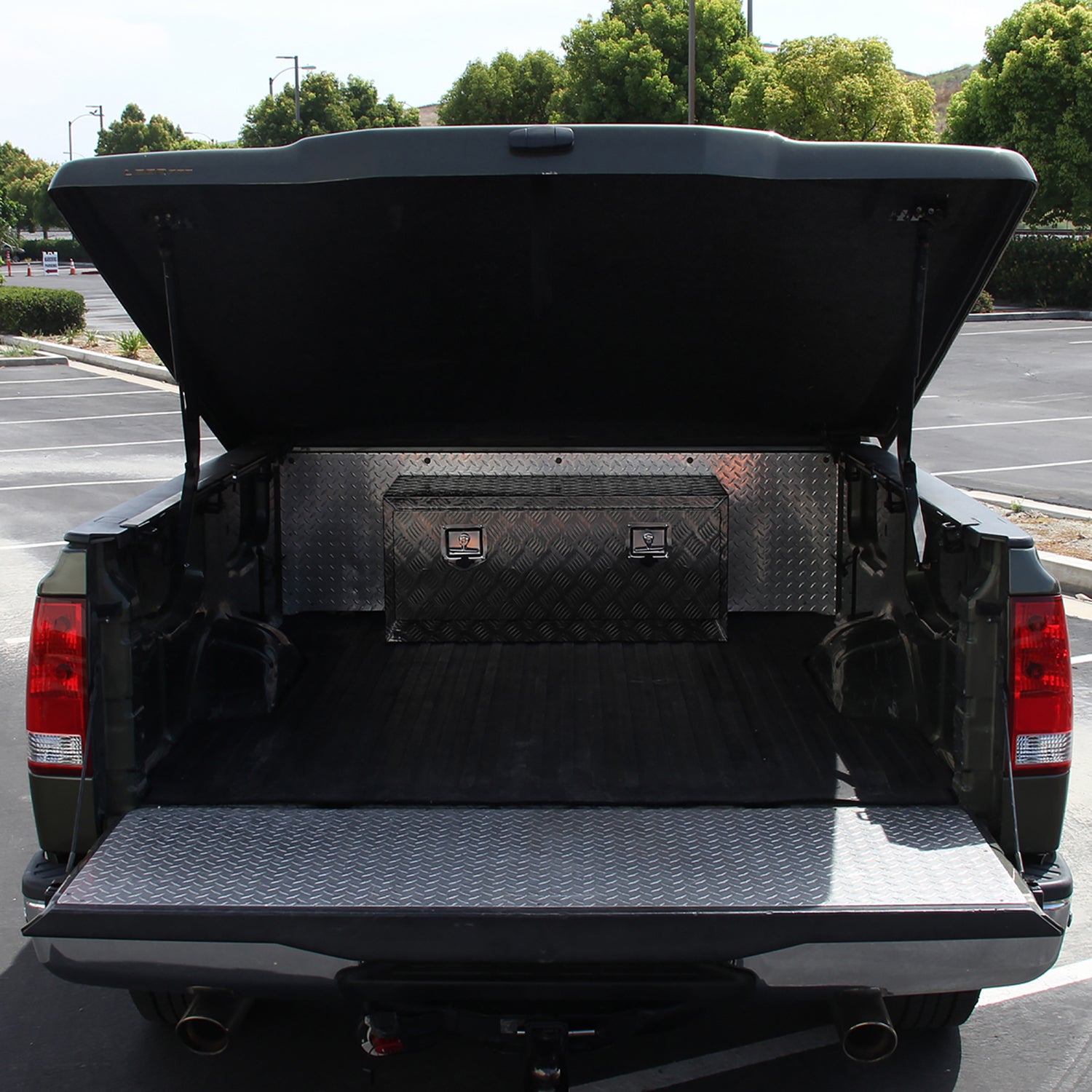 36" Heavy Duty Black Underbody Truck Tool Box w/ T-Handle Latches Locks & Keys