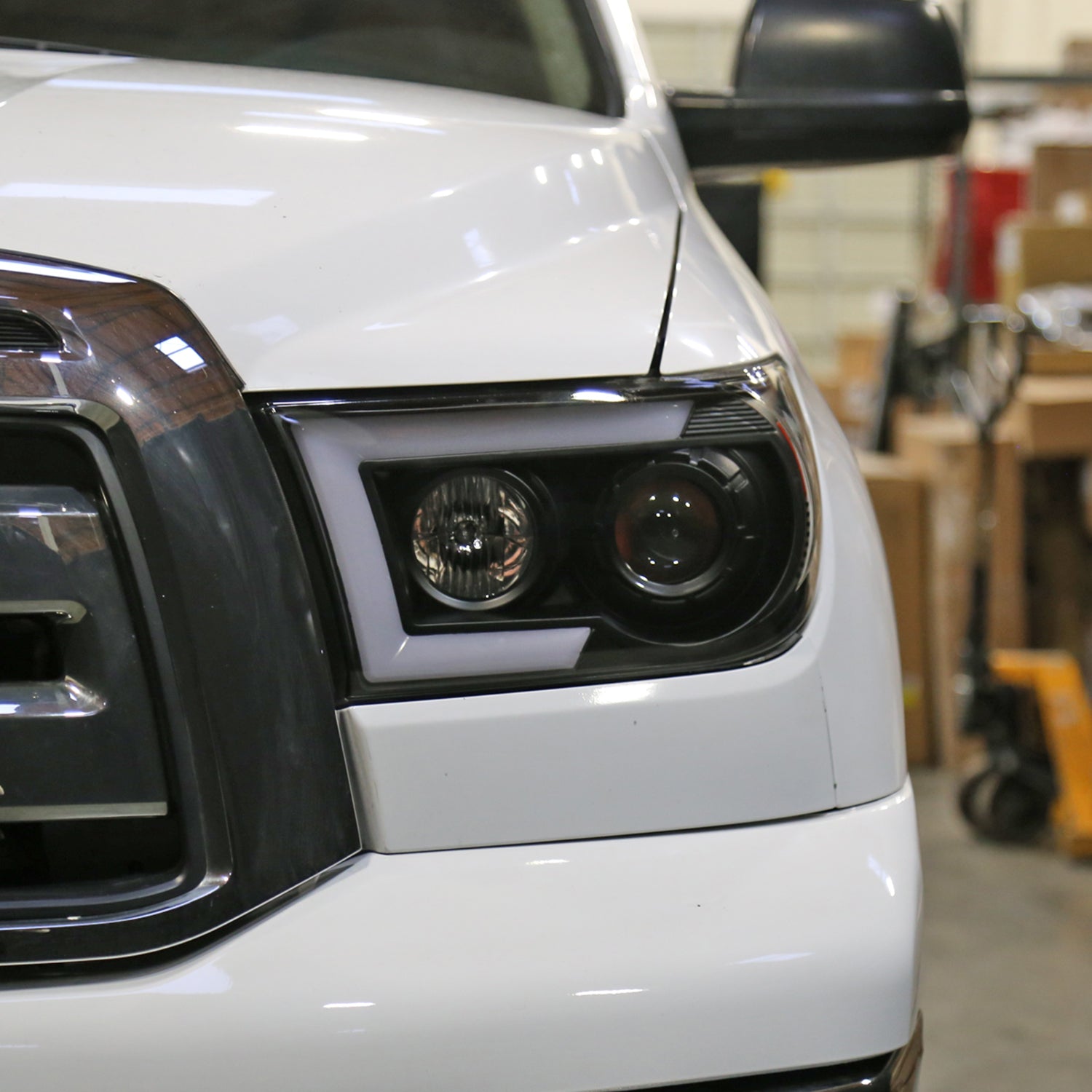 2007-2013 Toyota Tundra/ 08-2017 Sequoia LED C-Bar Headlights Signal Black