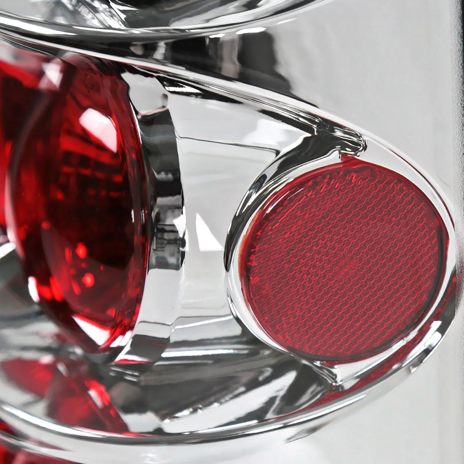 1999-2002 Chevy Silverado/ 1999-2006 GMC Sierra Tail Lights Chrome/Clear Lens