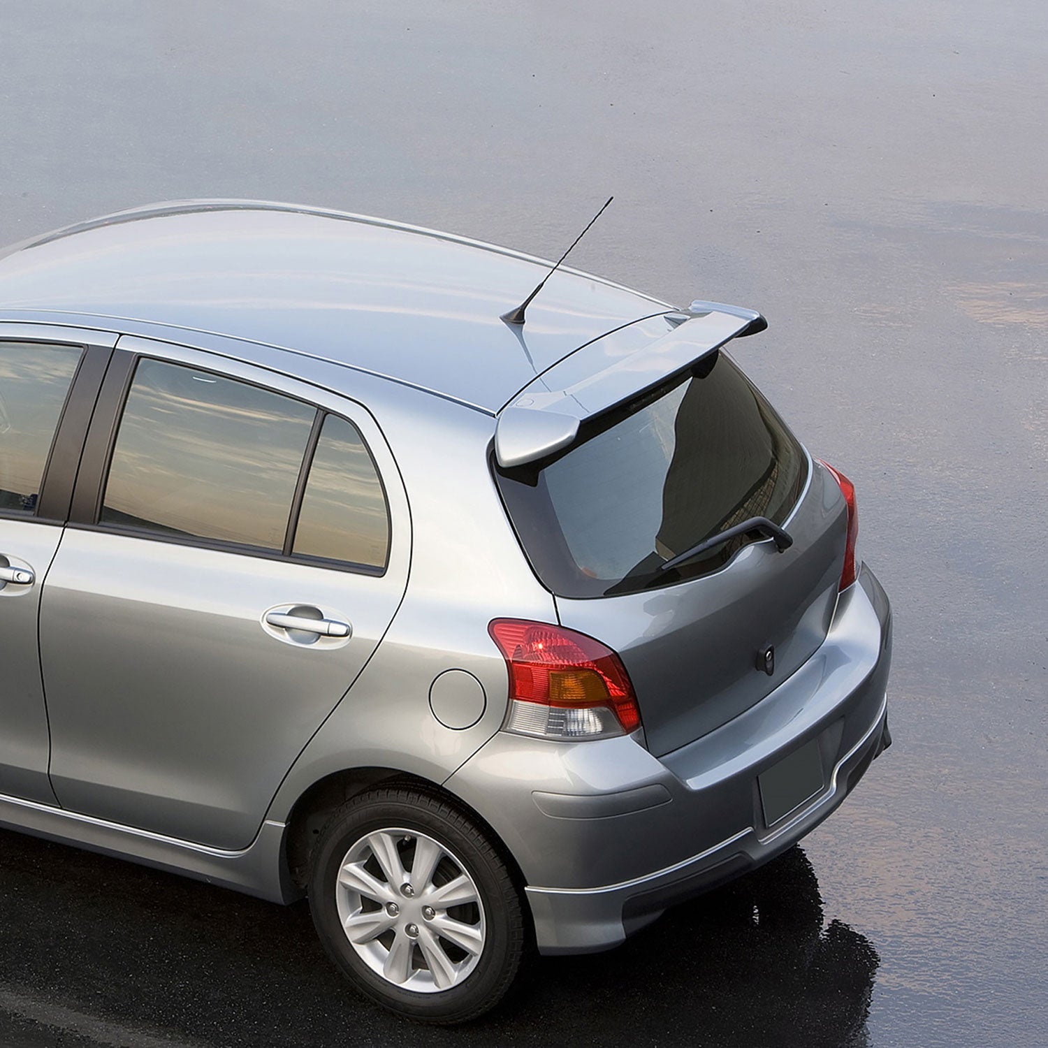 2006-2011 Toyota Yaris Hatchback Grey Primer ABS OE Style Rear Spoiler