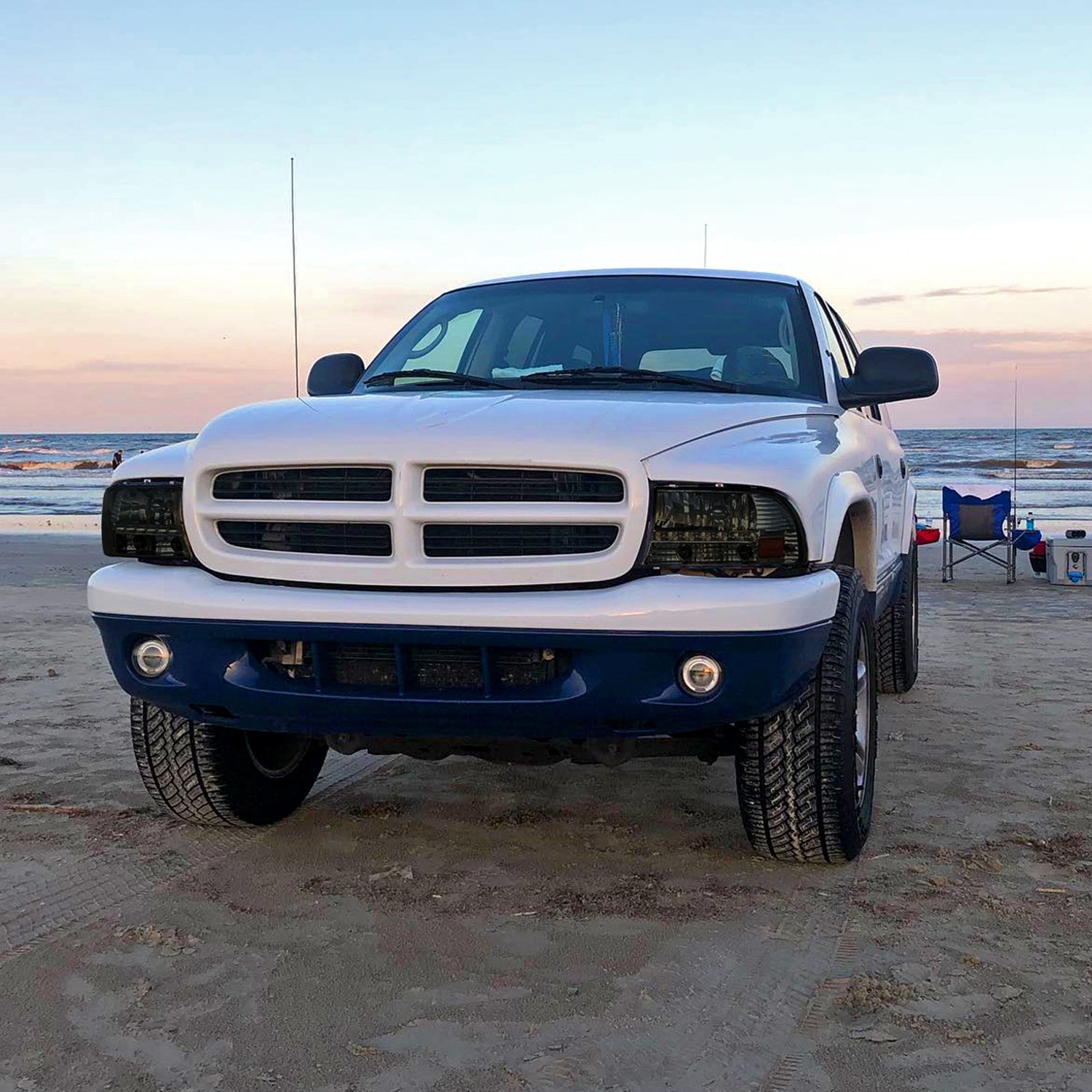 1997-2004 Dodge Dakota/ Durango LED Light Factory Crystal Headlights Smoked