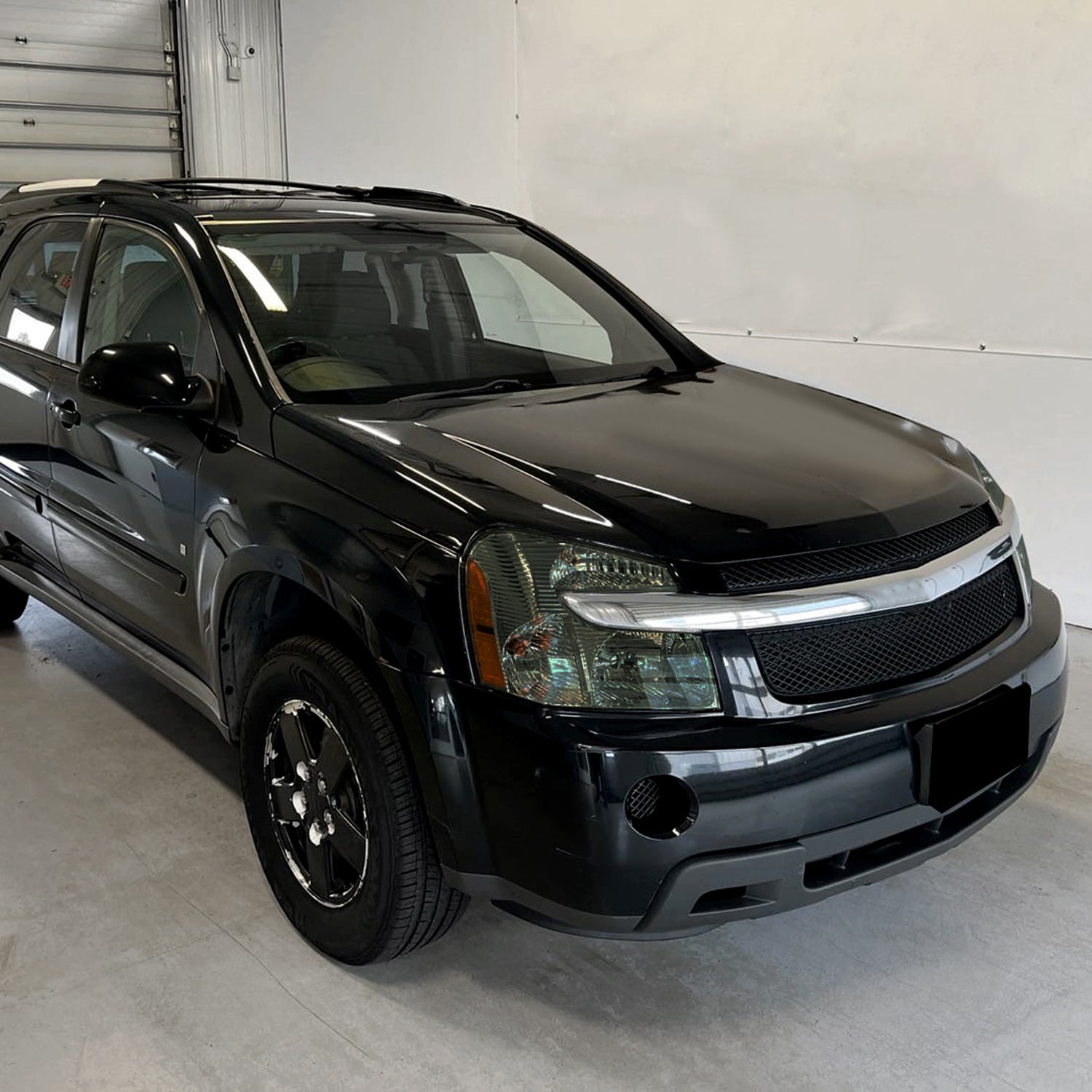 2005-2009 Chevy Equinox Factory Headlights w/Amber Reflector Chrome/Smoke