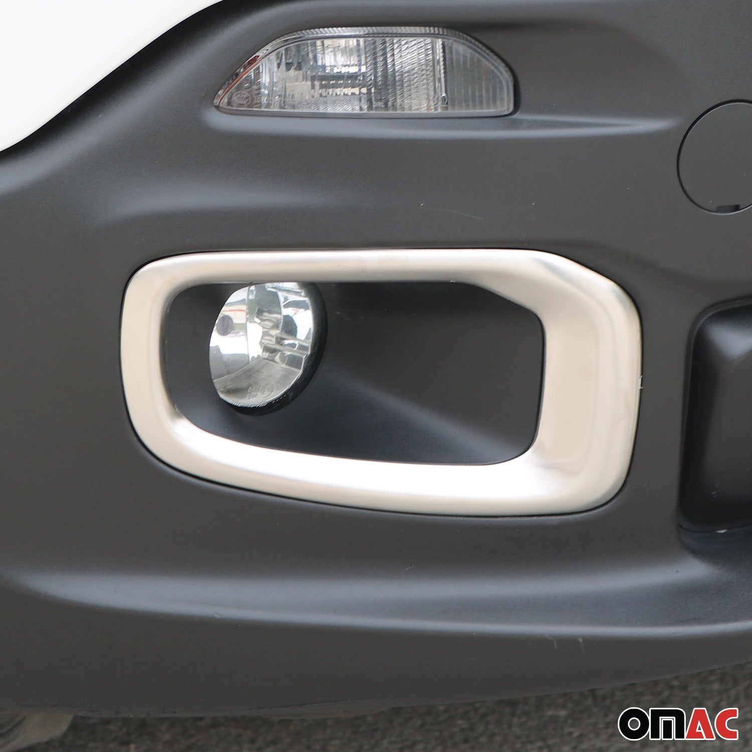 2015-2018 Jeep Renegade Fog Light Lamp Bezel Cover Brushed Steel Silver 2Pcs