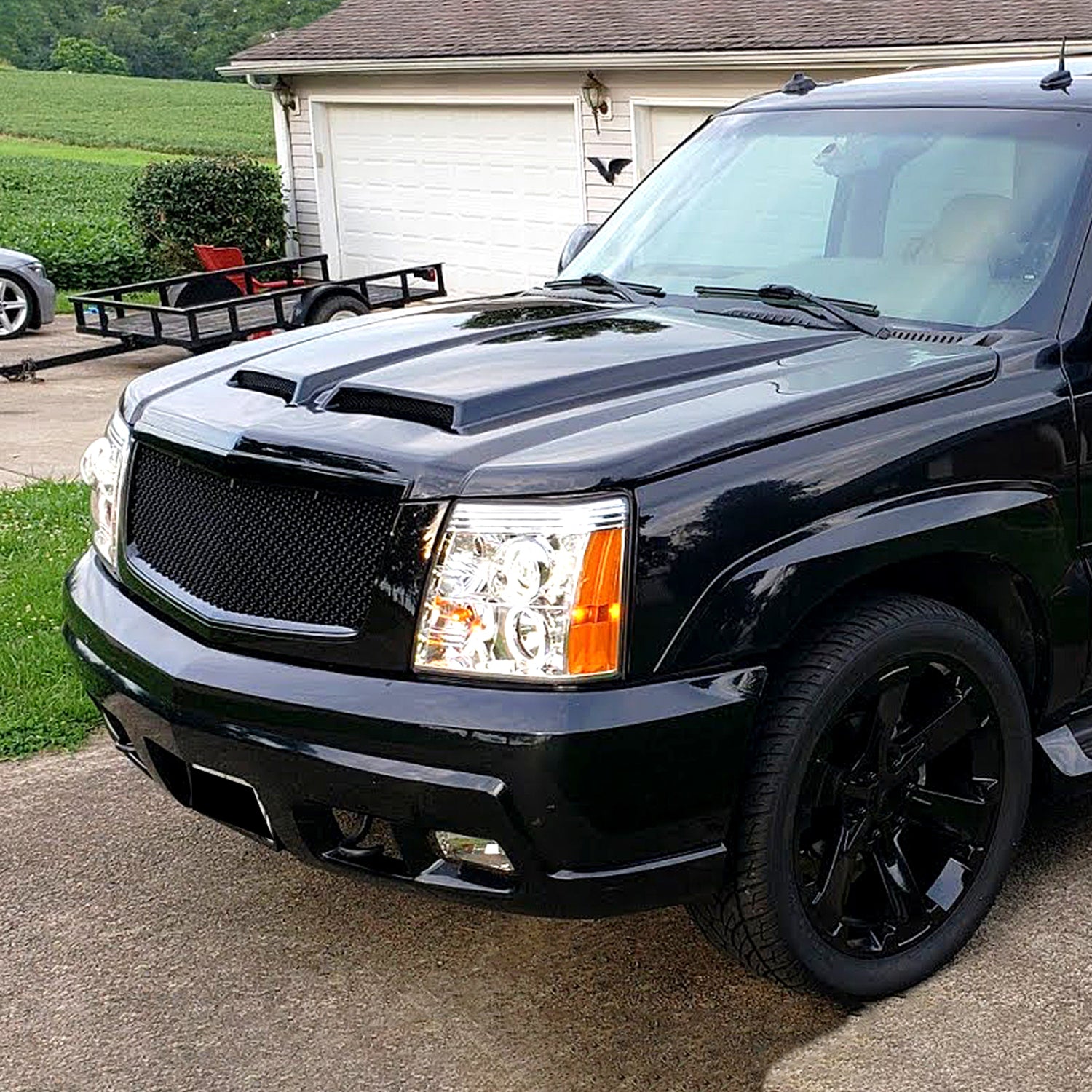 2002-2006 Cadillac Escalade Glossy Black ABS Mesh Grille