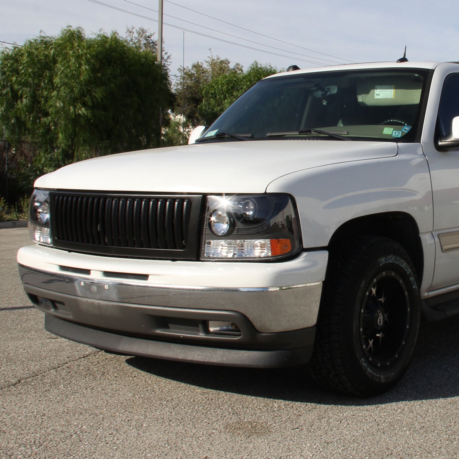 1999-2002 Chevy Silverado 1500 2500/Tahoe Suburban Headlights Bumper Black