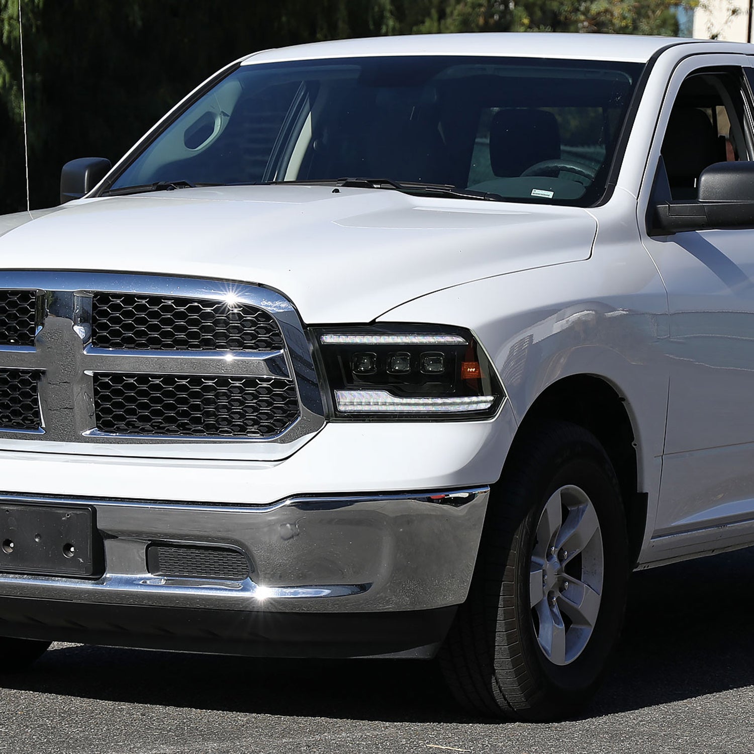 2009-2018 Dodge RAM 1500 / Classic /2500 3500 Full LED Headlights Smoked Black