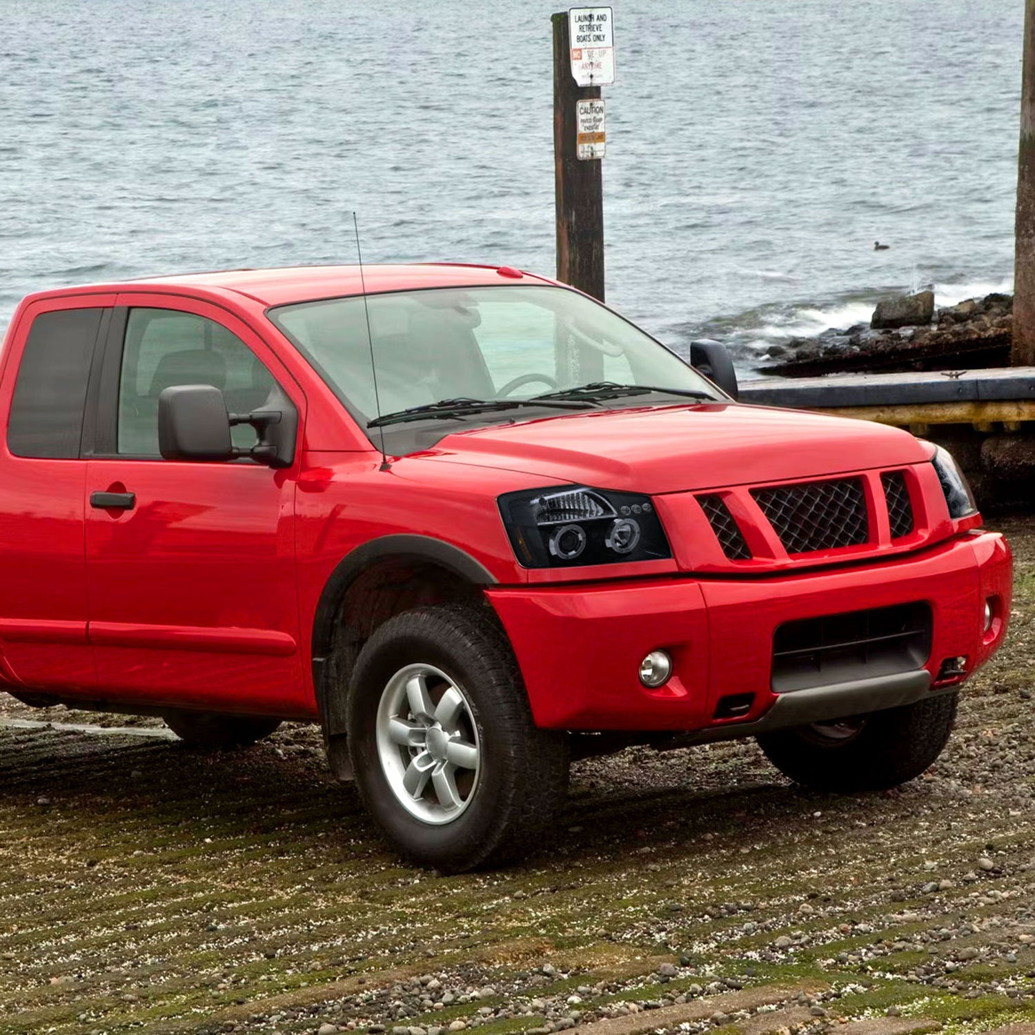 2004-2015 Nissan Titan/ 2004-2007 Armada Dual Halo Projector Headlights Black