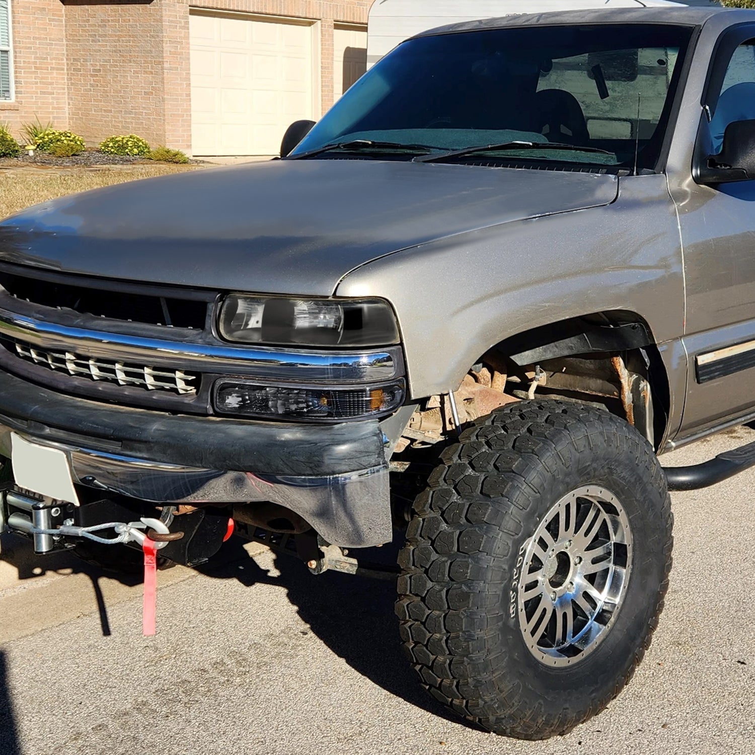 1999-2006 Chevy Silverado/Tahoe/Suburban Factory Headlights Matt Black/Clear