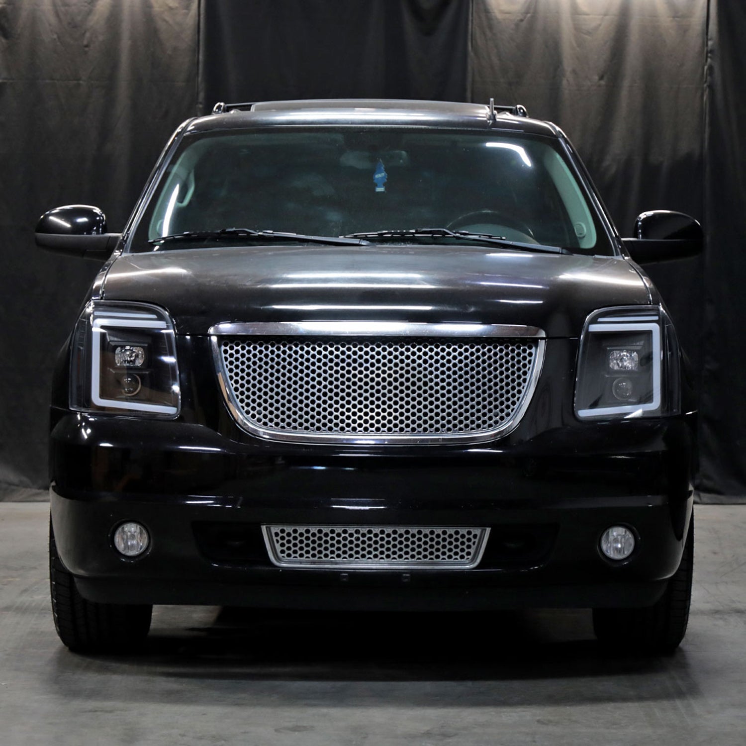 2007-2014 GMC Yukon/XL 1500/XL 2500 LED Turn Signal Projector Headlights Black