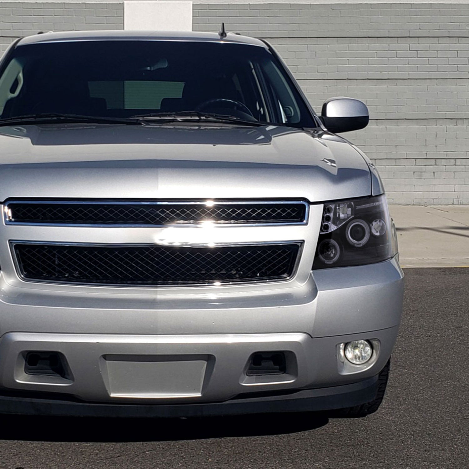 2007-2013 Chevy Avalanche/ 07-2014 Tahoe Suburban Dual Halo Headlights Smoke