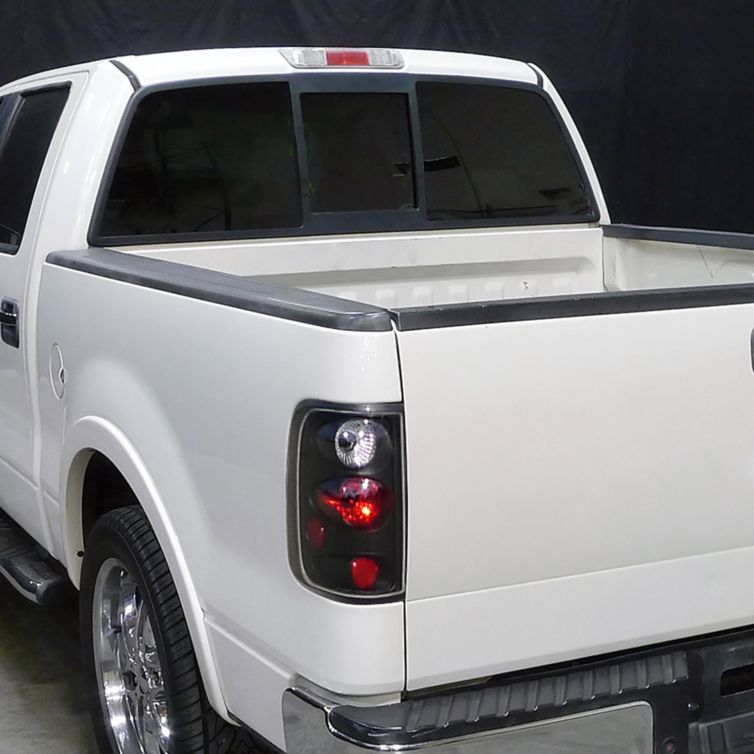 2004-2008 Ford F-150 Styleside Tail Lights Matte Black Housing/Clear Lens