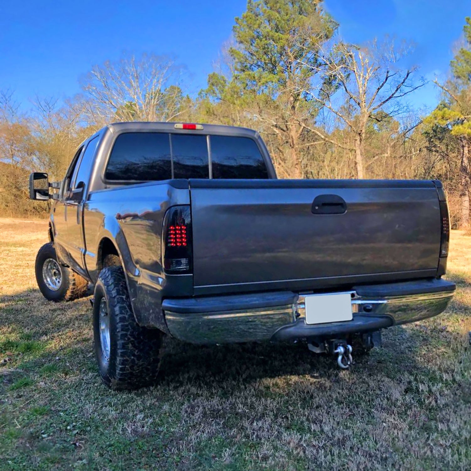 1997-2007 Ford F-150/F-250/350/450/550 LED Tail Lights Glossy Black/Smoke