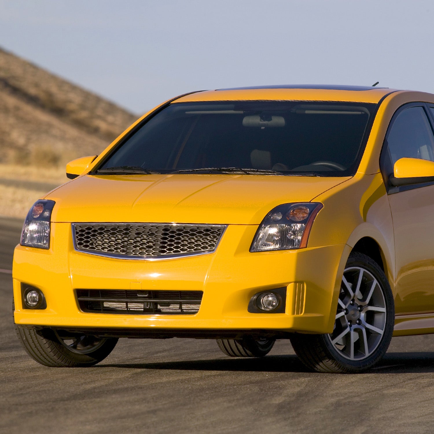 2007-2009 Nissan Sentra Factory Headlights w/Amber Reflector Matt Black/Clear