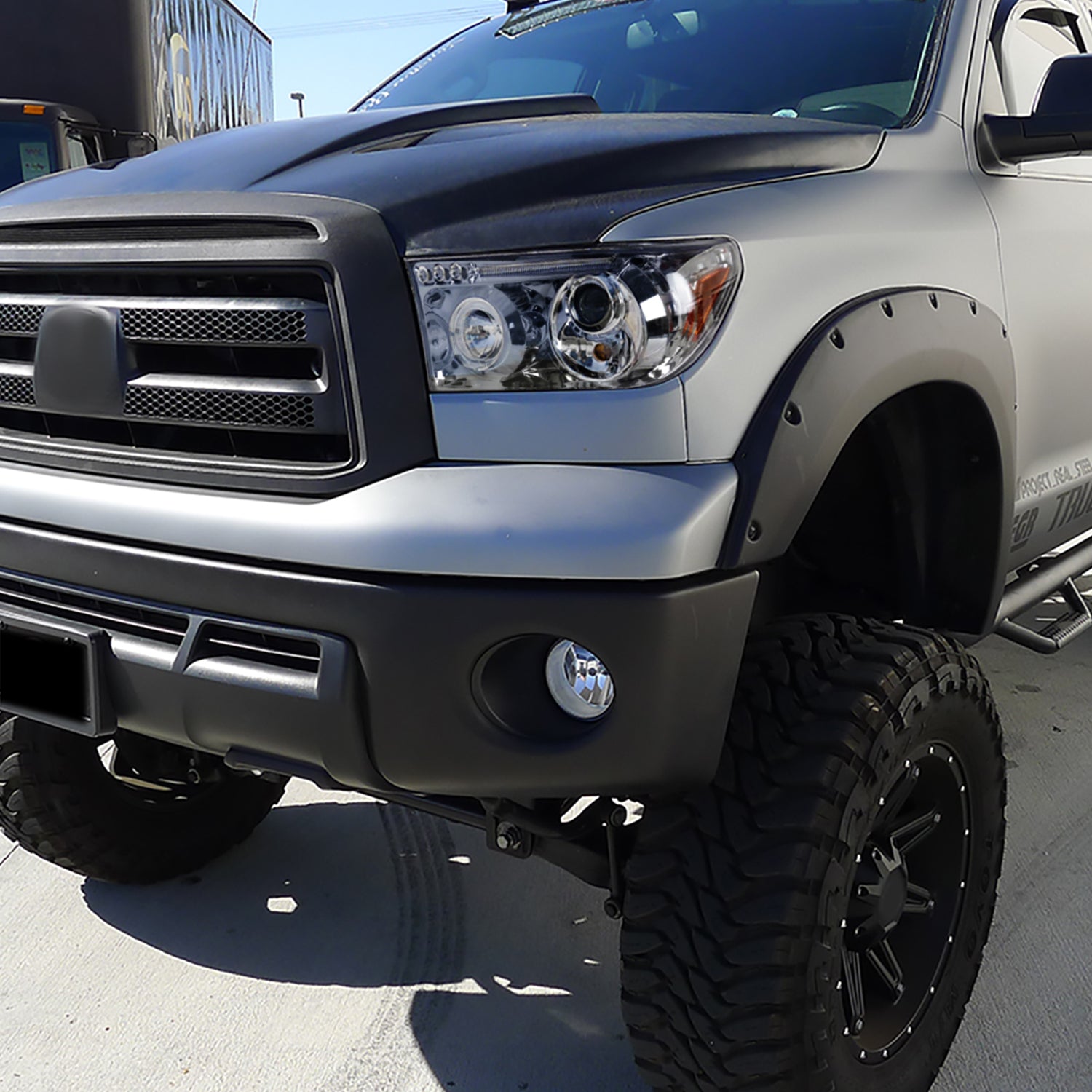 2007-2013 Toyota Tundra/ 08-2017 Sequoia Single Halo Projector Headlights Chrome