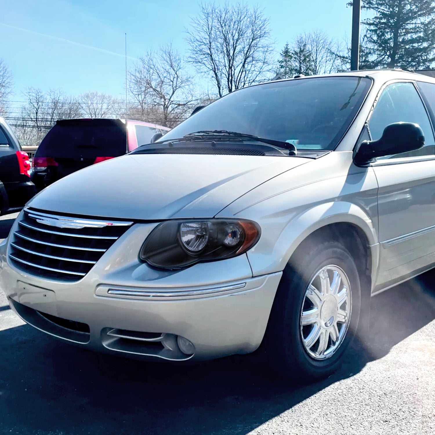 2005-2007 Chrysler Town & Country Factory Replacement Headlights Matt Black