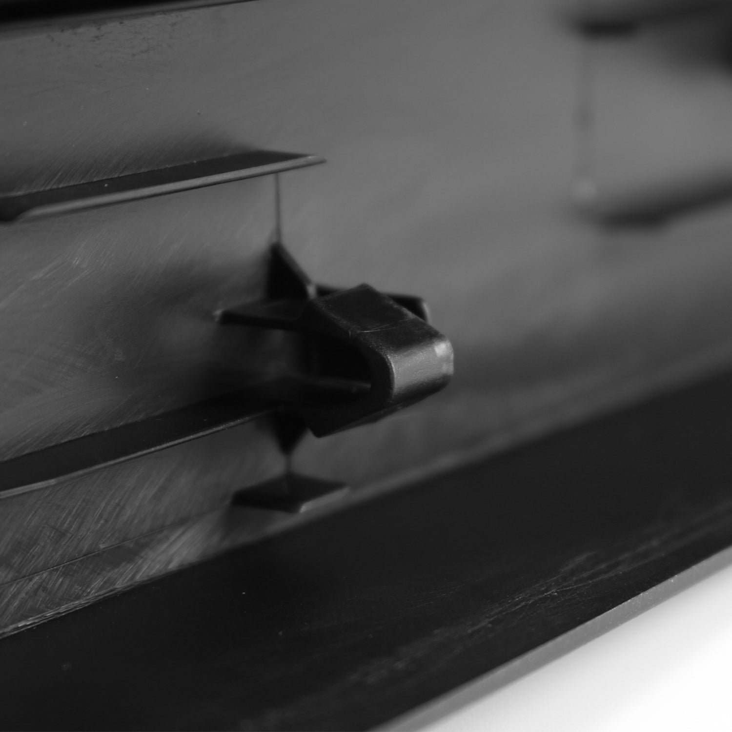 2004-2008 Ford F-150/Lincoln Mark LT Black Tailgate Cap Top Protector Cover