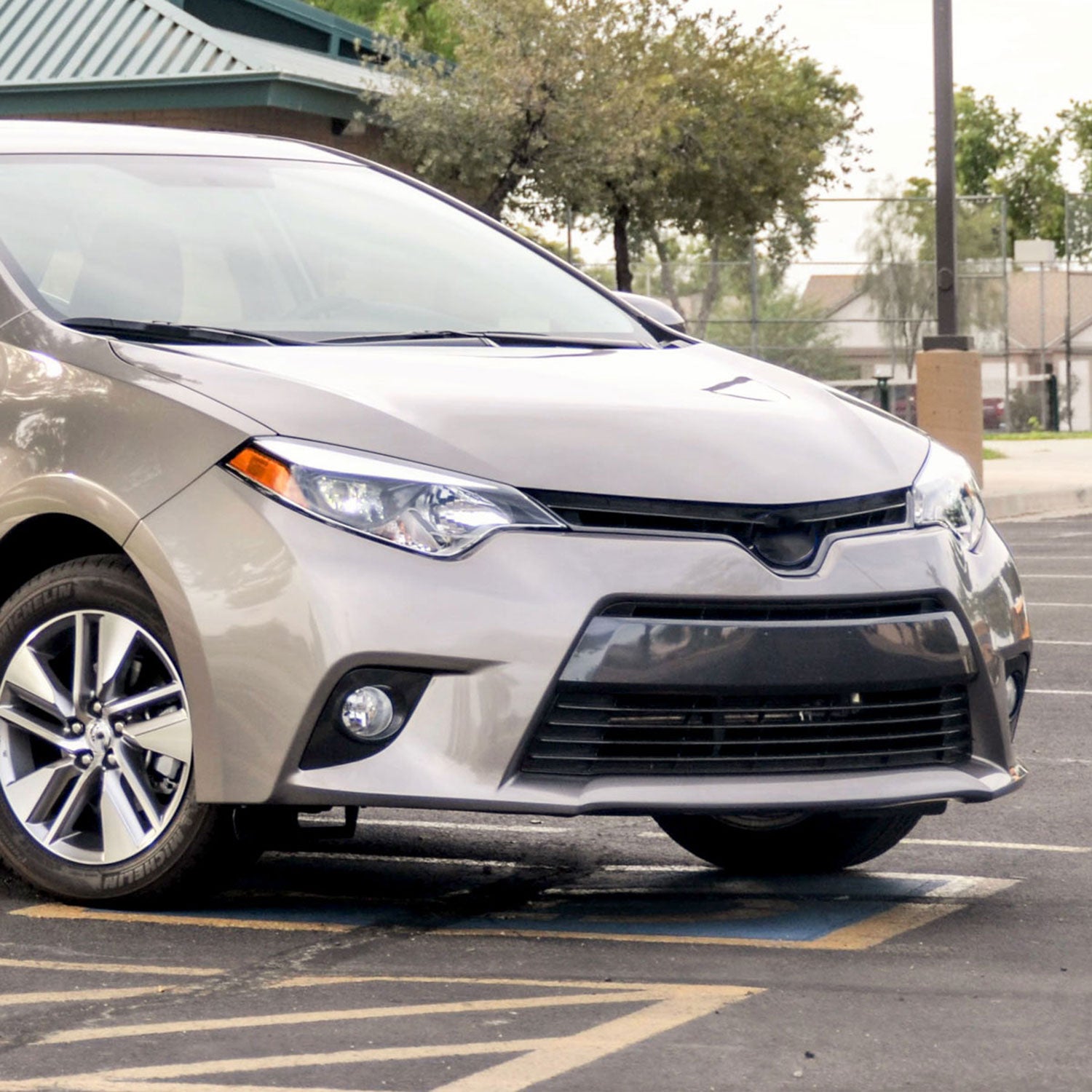 2014-2016 Toyota Corolla H16 Fog Lights Kit Chrome Housing/Clear Lens