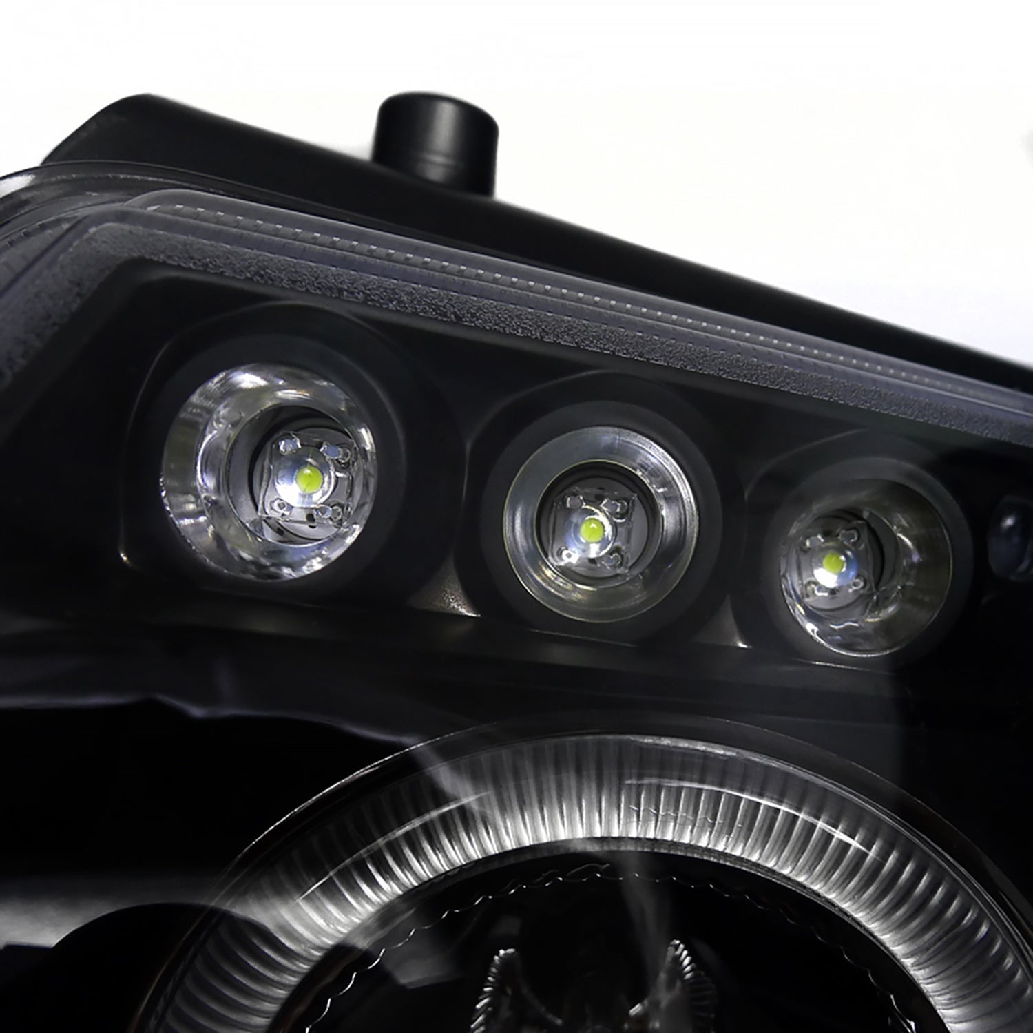1997-2000 VW Passat Dual Halo Projector Headlights Matte Black/Clear Lens